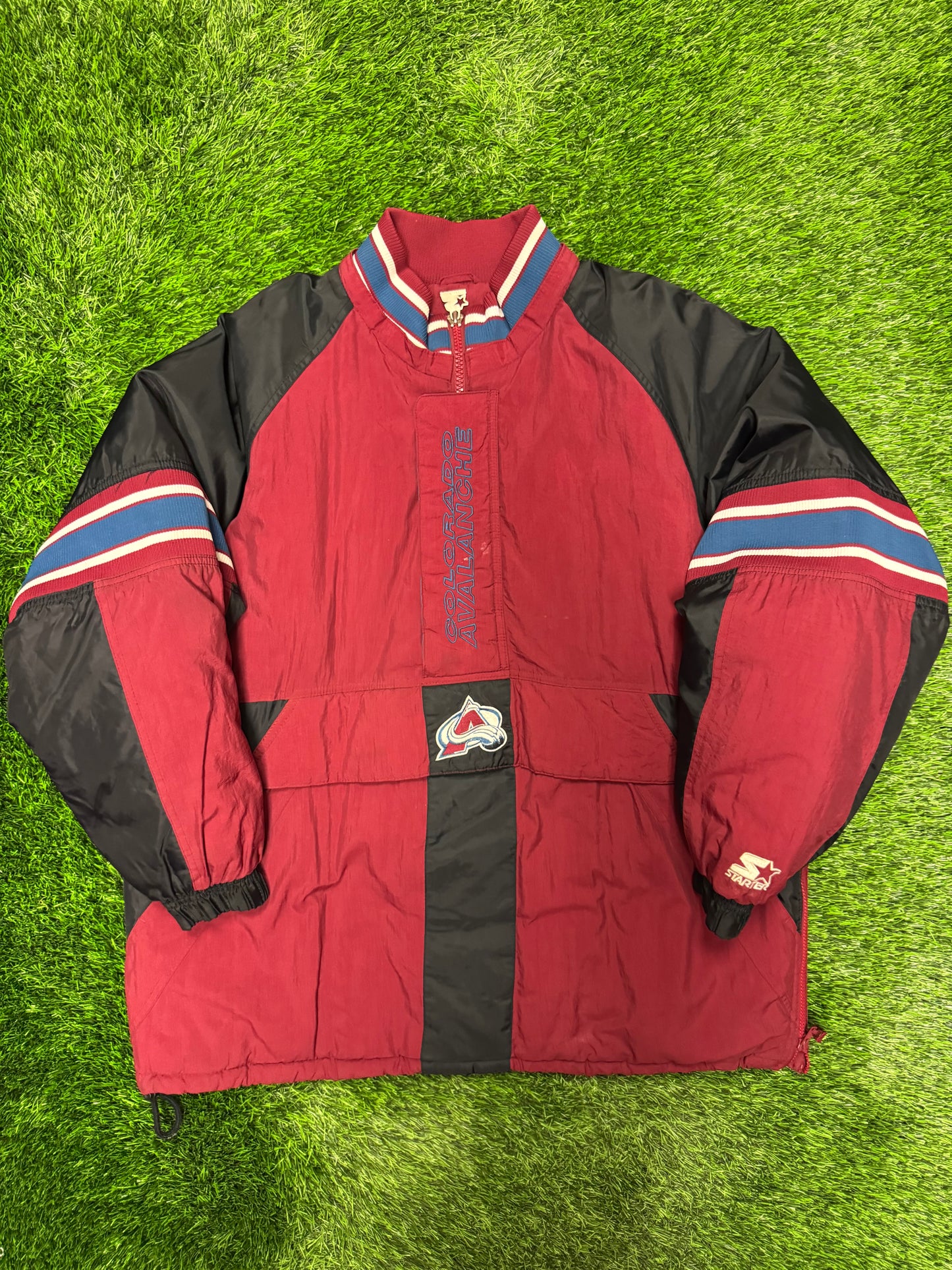 90s Colorado Avalanche Vintage NHL Starter Puffer Jacket (XL)