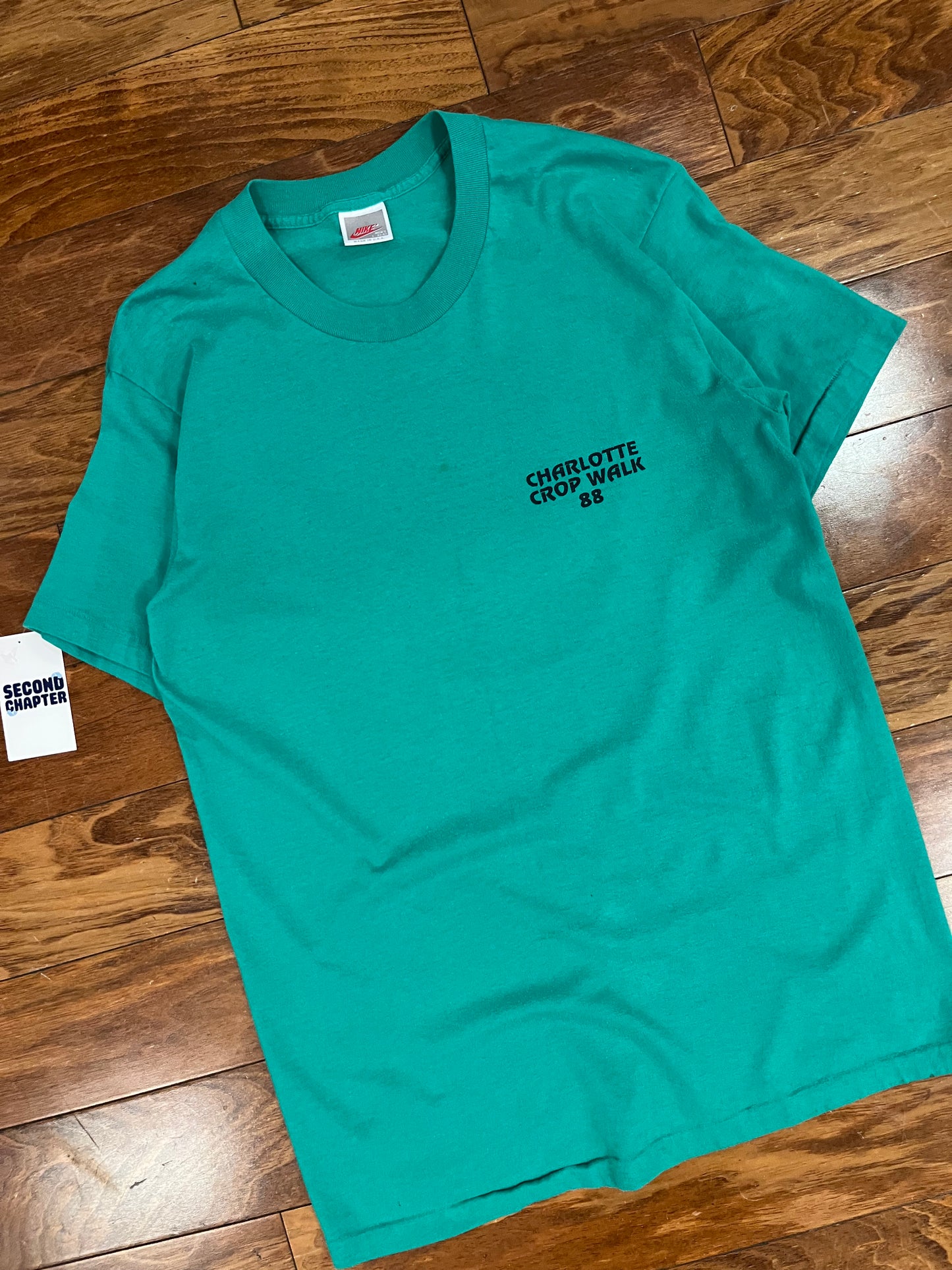 1988 Charlotte Crop Walk Vintage Nike Tee (M)