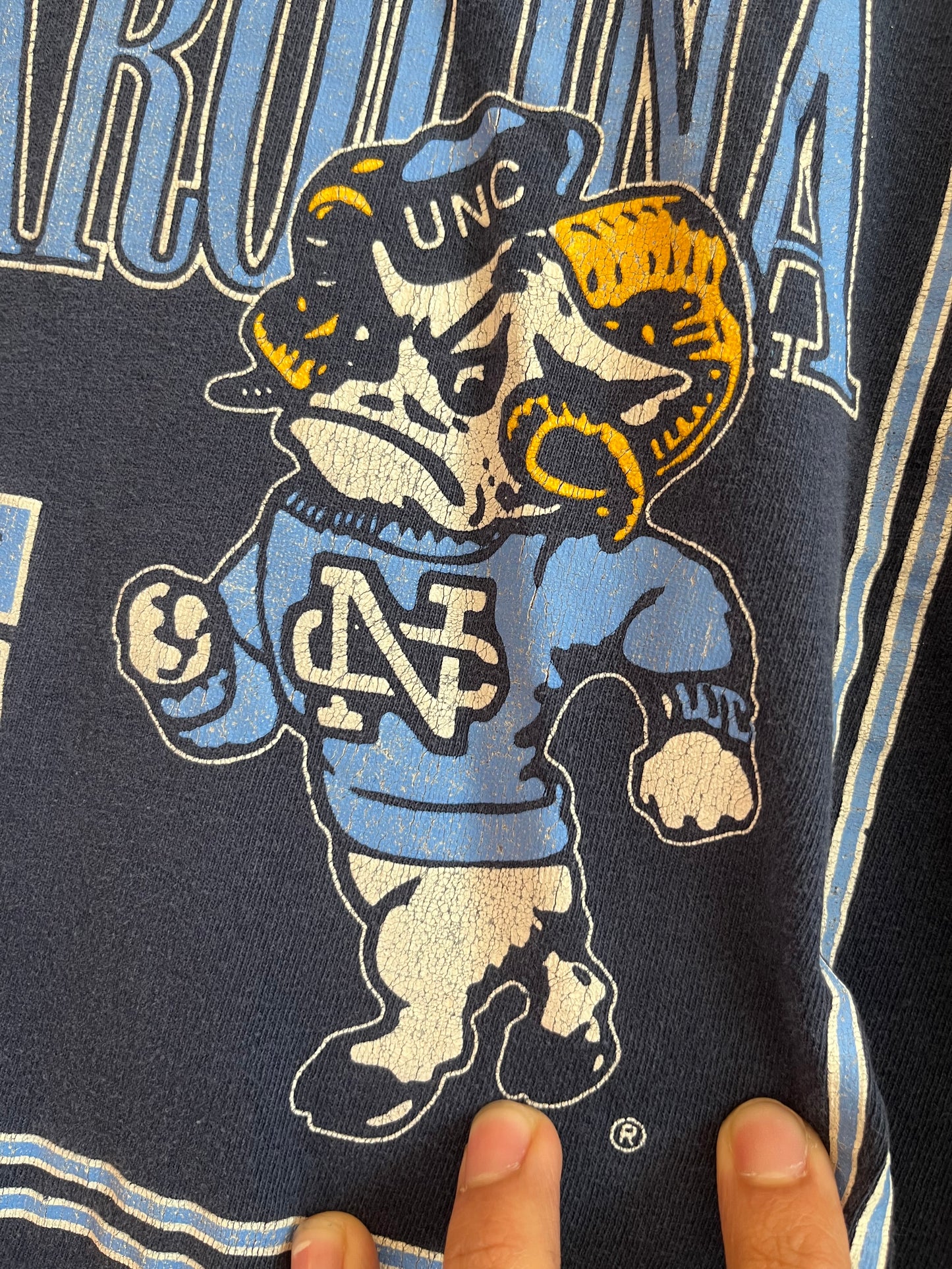 90s UNC Tar Heels Vintage Hanes Tee (L)