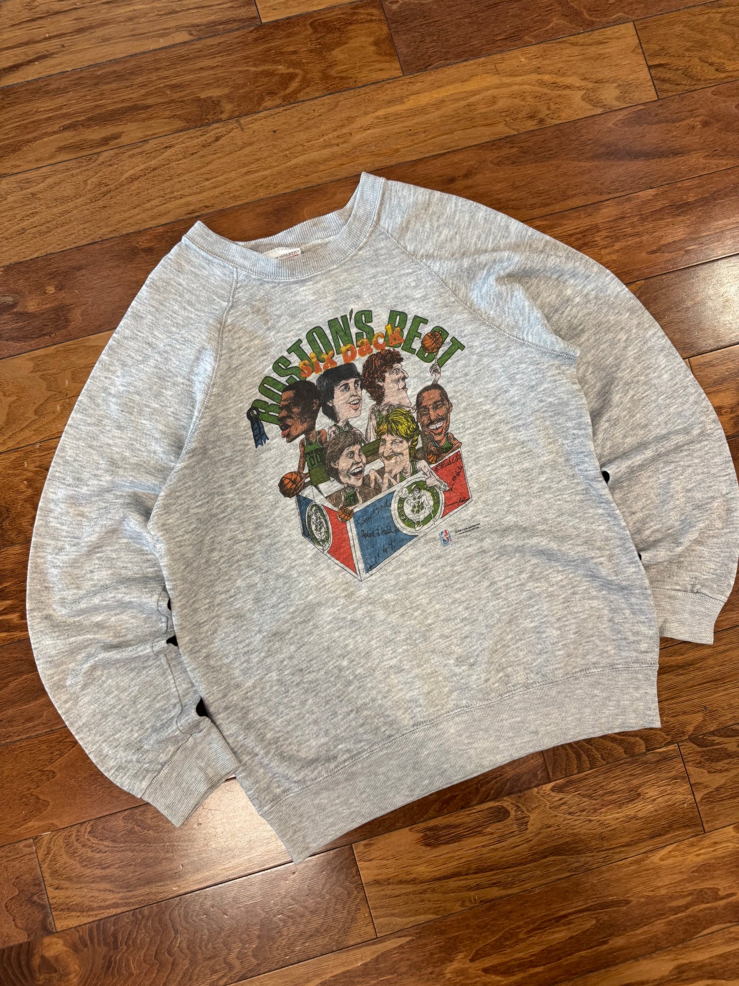 1986 Boston Celtics "Boston's Best 6 Pack" Vintage Caricature Crewneck (M)