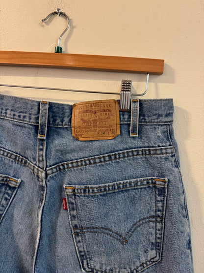 2001 Levi's 560 Mid Wash Shorts (34)