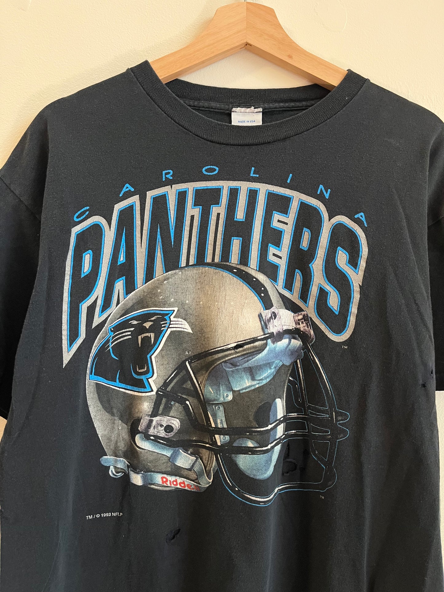 1993 Carolina Panthers Thrashed Helmet Tee (M)