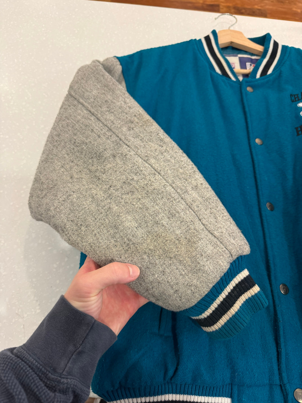 90s Charlotte Hornets Two Toned Logo 7 Varsity Jacket (L)