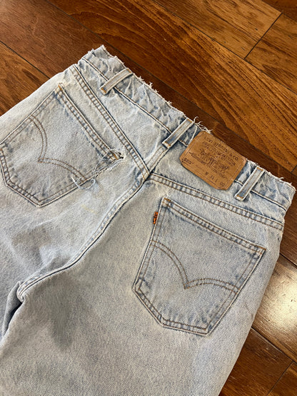 1996 Levi's 550 Orange Tab Distressed Jean Shorts (30)