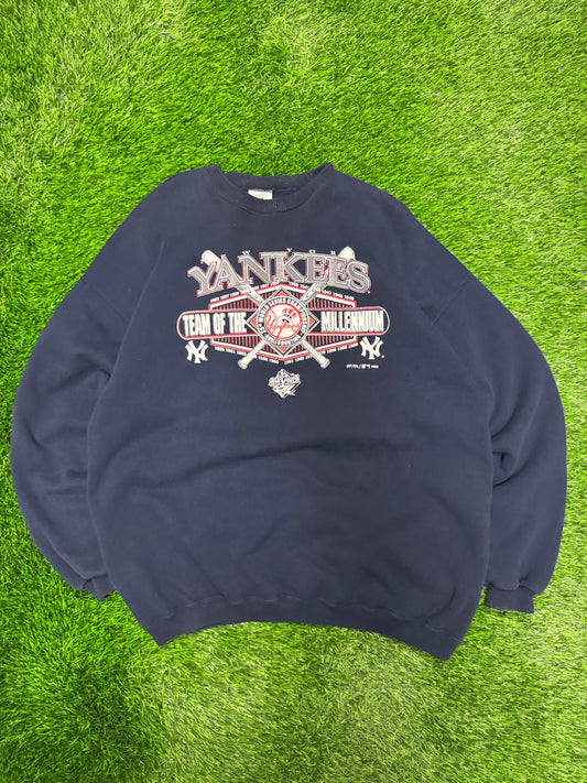 1999 New York Yankees Vintage Graphic Navy Crewneck (XXL)