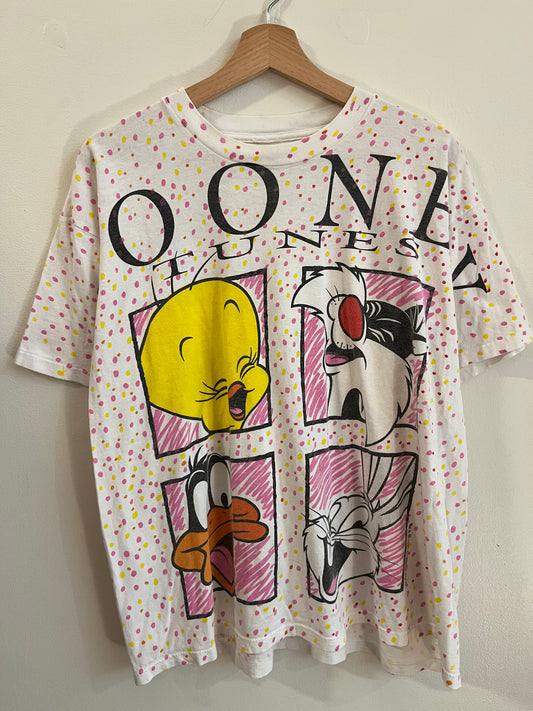 1993 Looney Tunes Tweety, Sylvester, Bugs, and Daffy Tee (L)