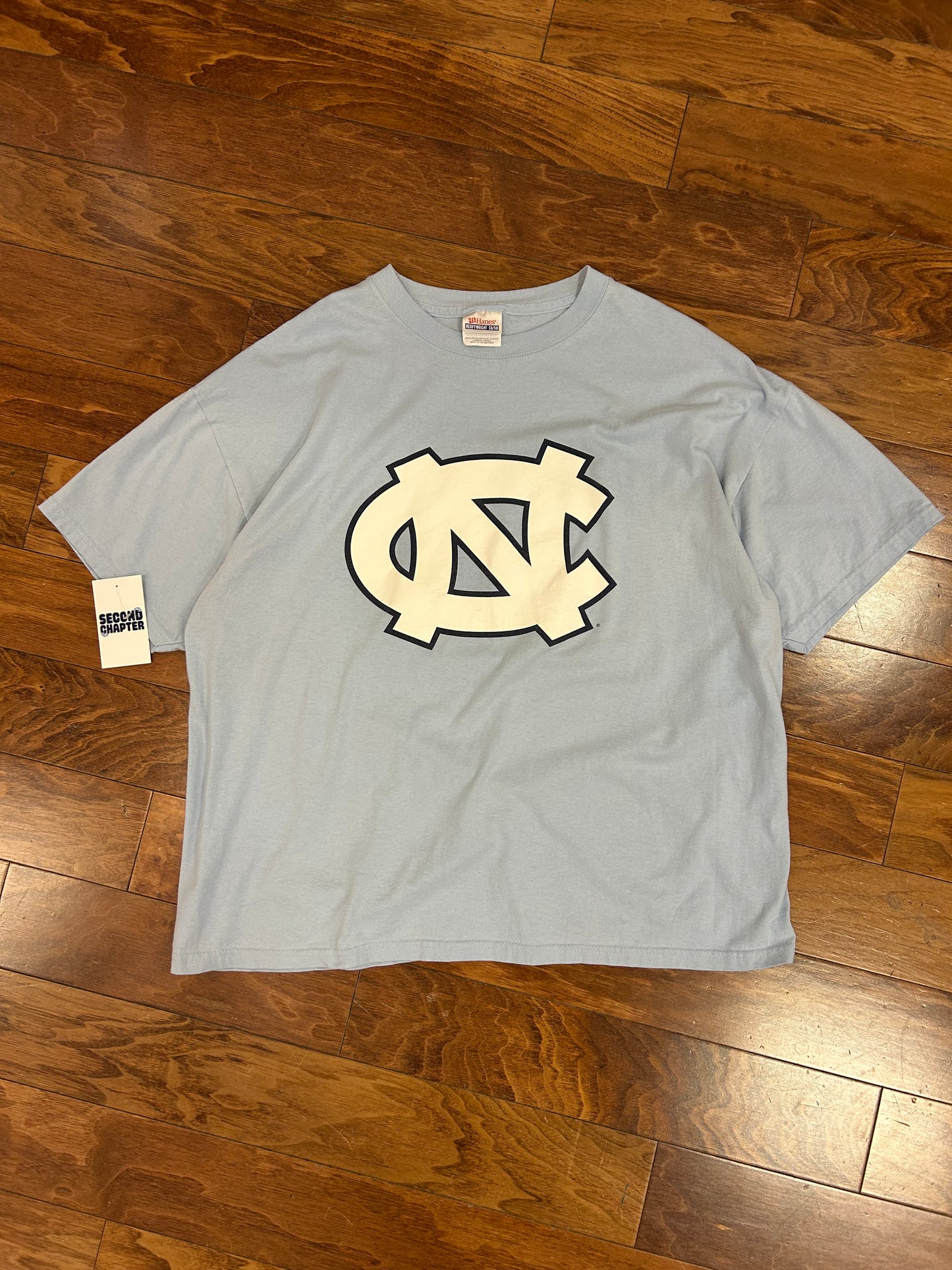 00s UNC Hanes Big Logo Tee (L)