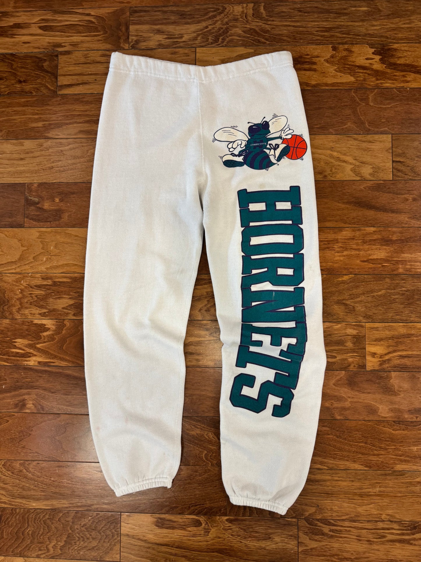 80s Charlotte Hornets White Sweatpants (L)