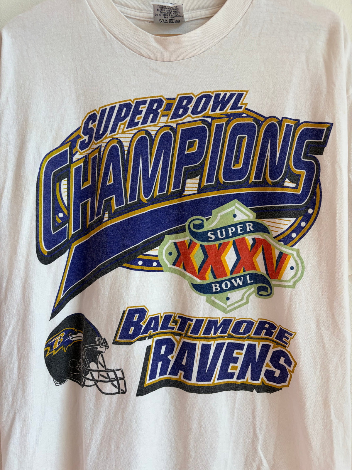 2001 Ravens Super Bowl Champions White Tee (XL)