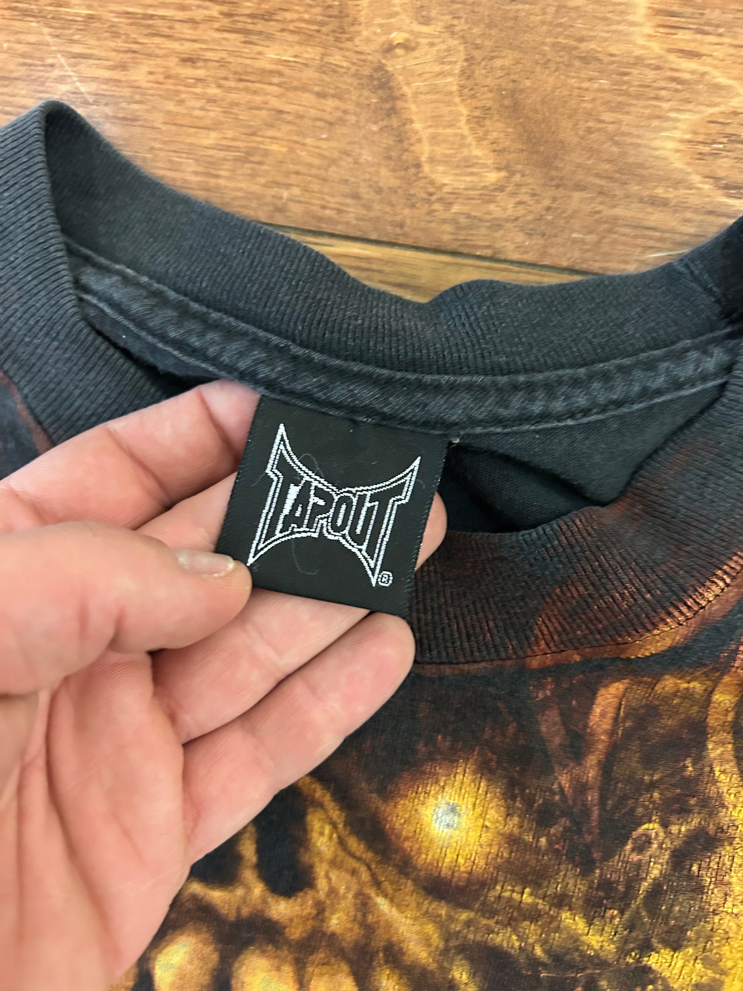 00s Tapout Flames Tee (L)