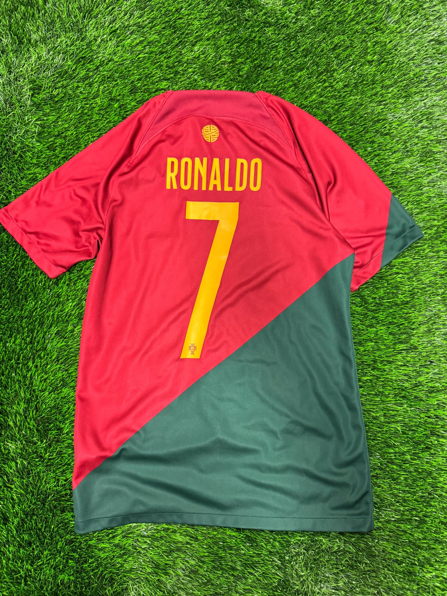 Nike Portugal Cristiano Ronaldo #7 Jersey 2022 FIFA World Cup Kit (S)