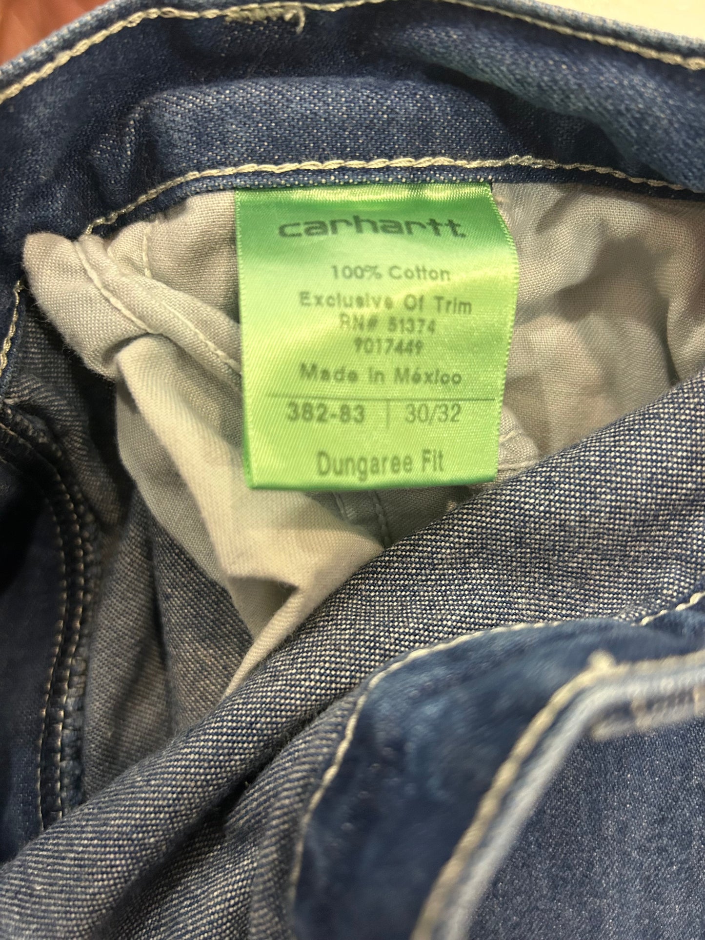 00s Carhartt Dark Wash Carpenter Jeans (30 x 32)
