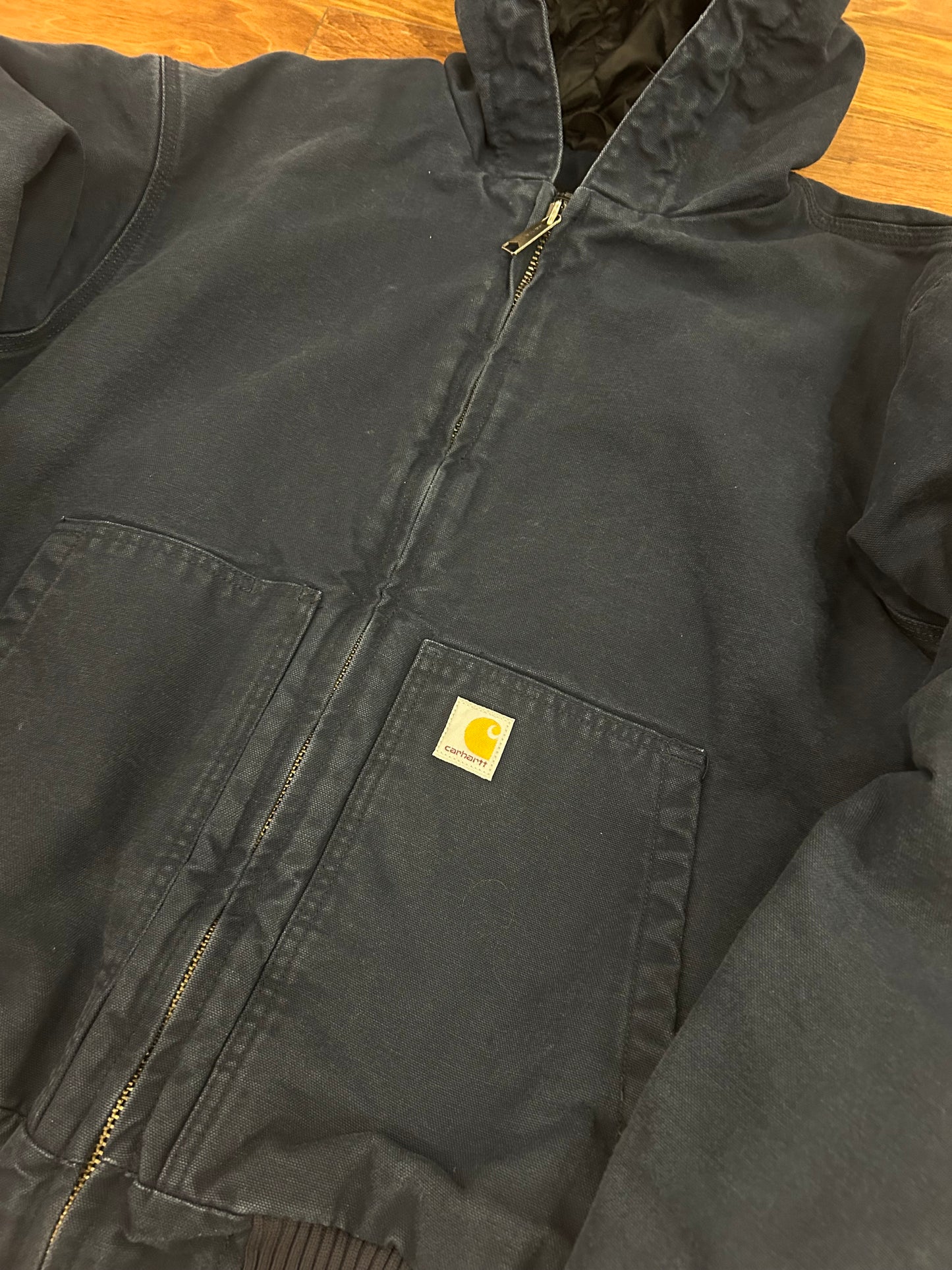 Carhartt Dark Navy J130 Jacket (L)