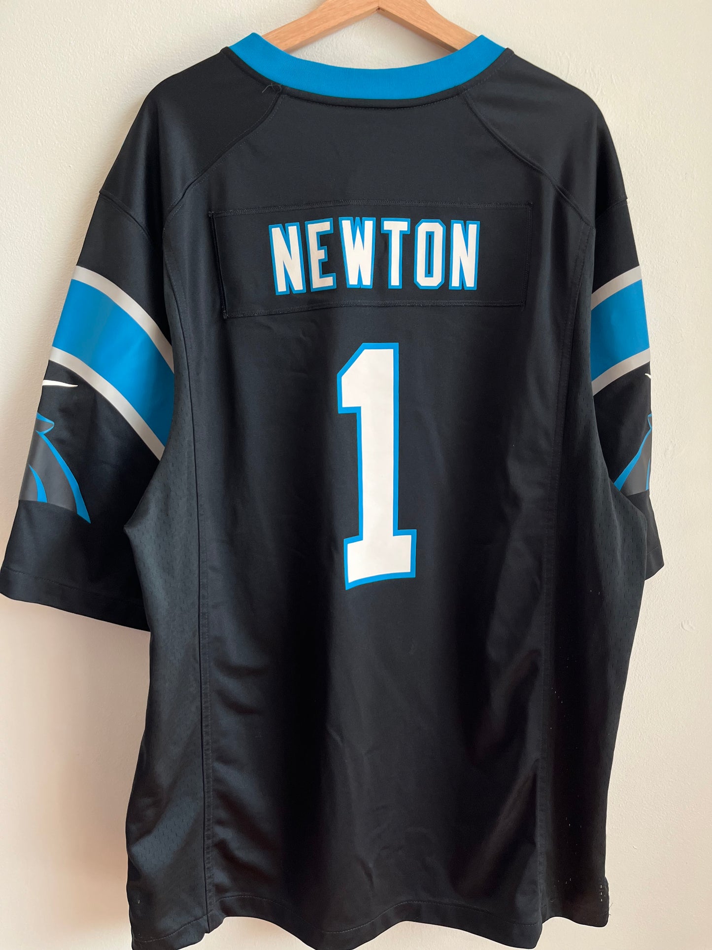 2010s Carolina Panthers  Cam Newton Home Nike Jersey (XXL)