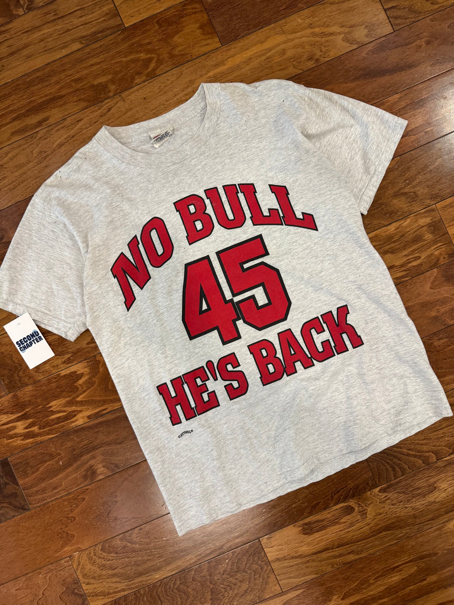 90s Chicago Bulls "No Bull 45 He's Back" Vintage Nutmeg Jordan Tee (L)