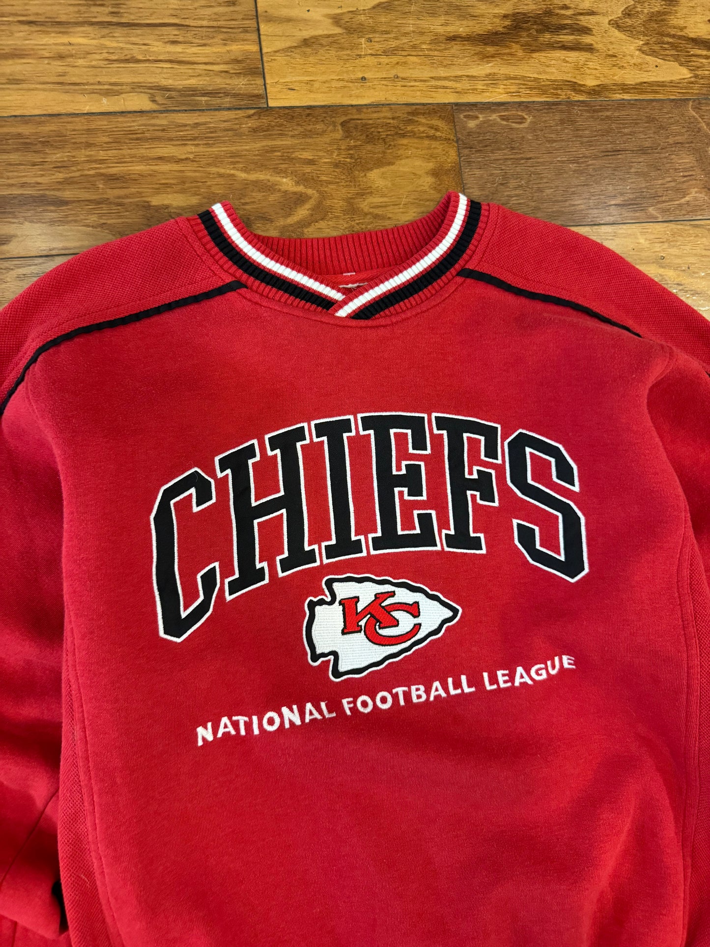 90s Kansas City Chiefs Embroidered Crewneck (L)