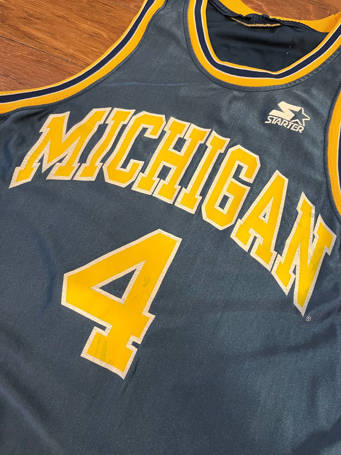 90s Michigan Starter Basketball Jersey (M)