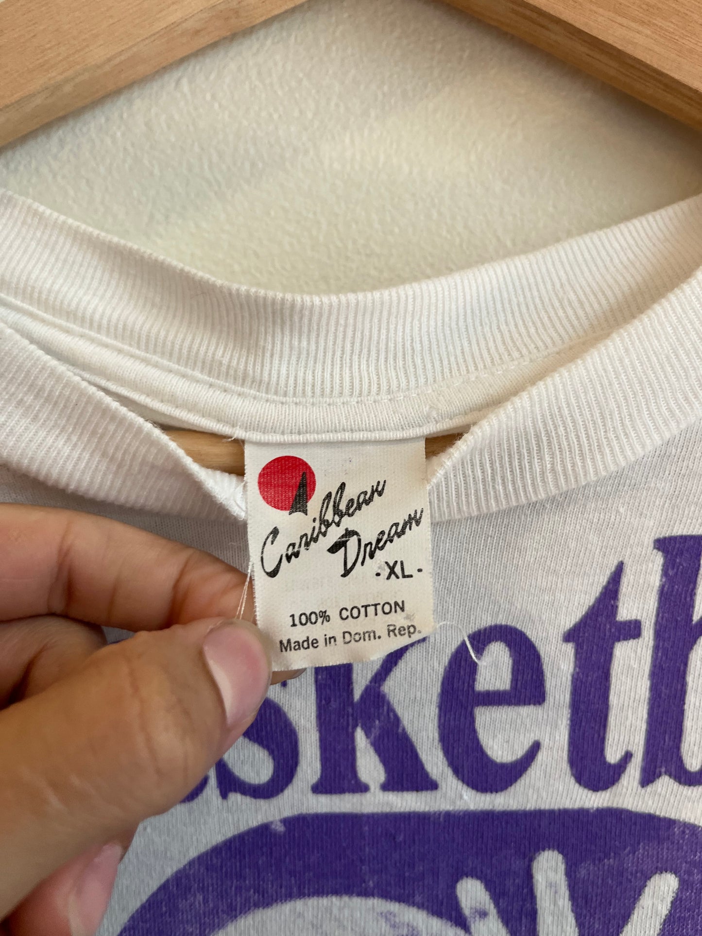 90s Charlotte Hornets Rare Single Stitch AOP Newspaper Tee (XL)
