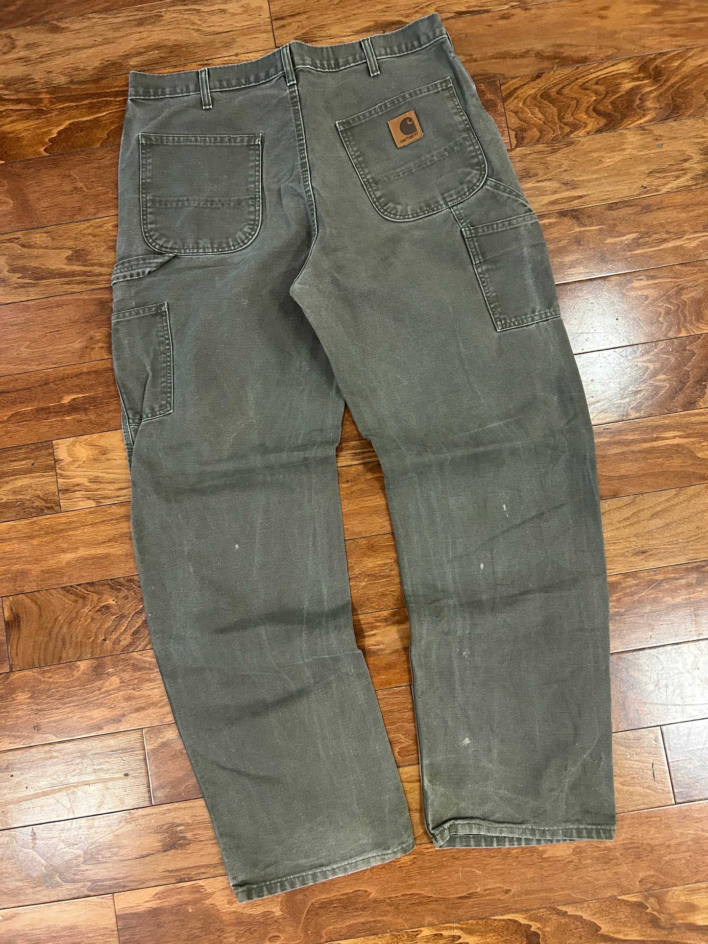 00s Carhartt Olive Green Distressed Carpenter Pants (36 x 34)