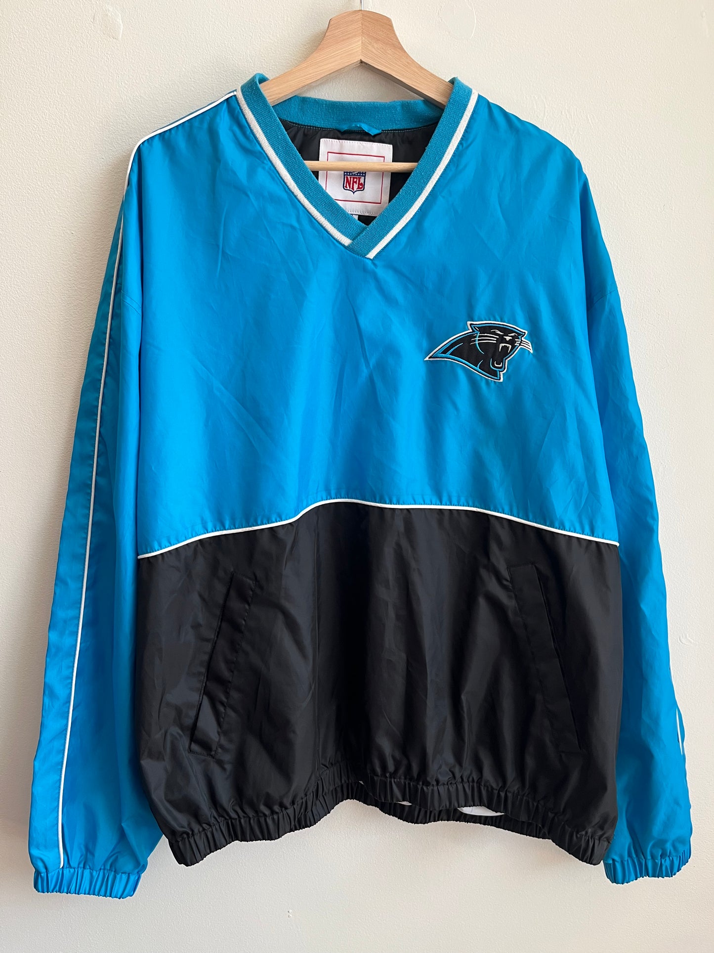 2010s Carolina Panthers NFL Tone Blue and Black Windbreaker (XL)