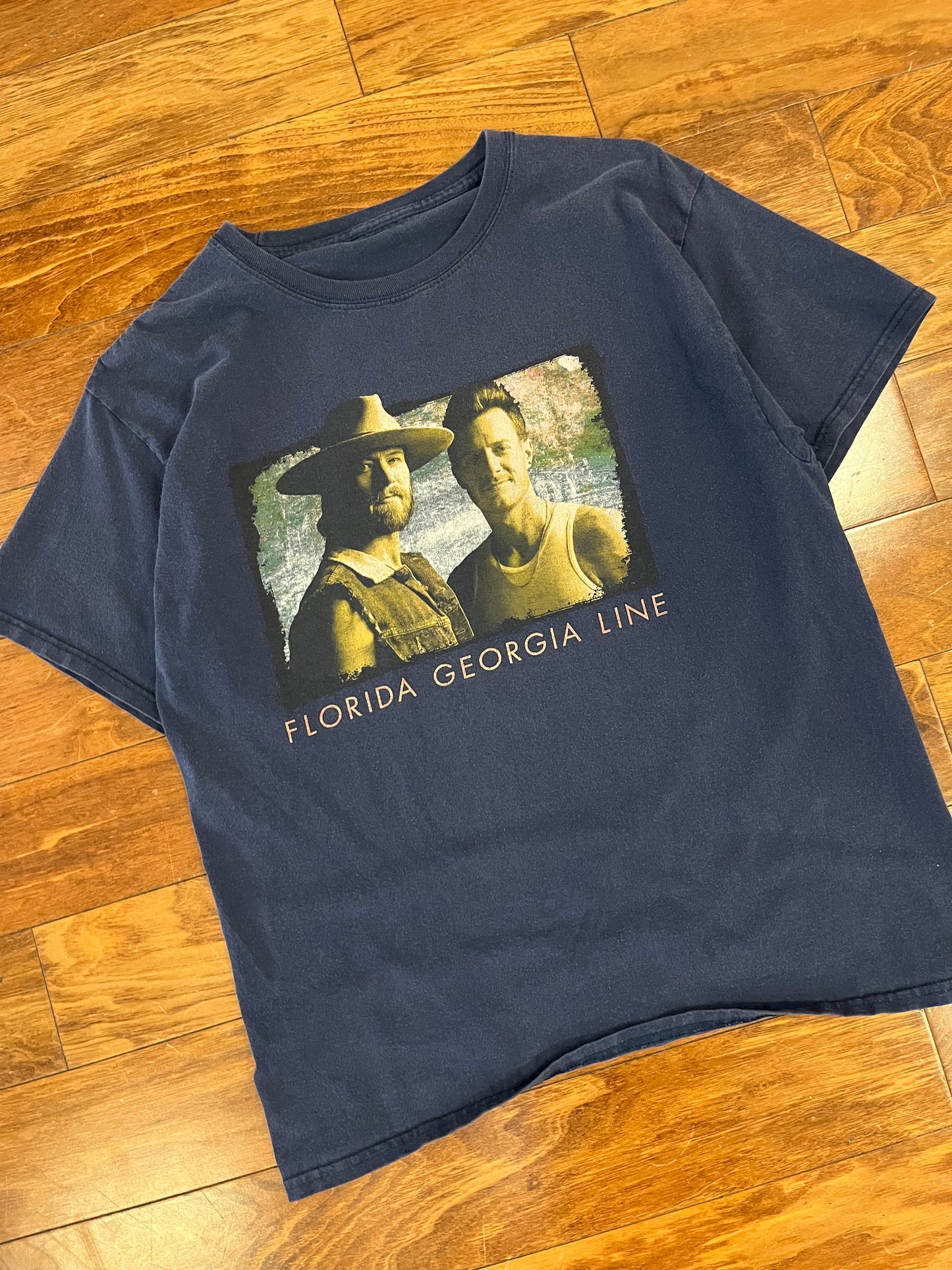 2019 Florida Georgia Line Country Music Tour Tee (L)