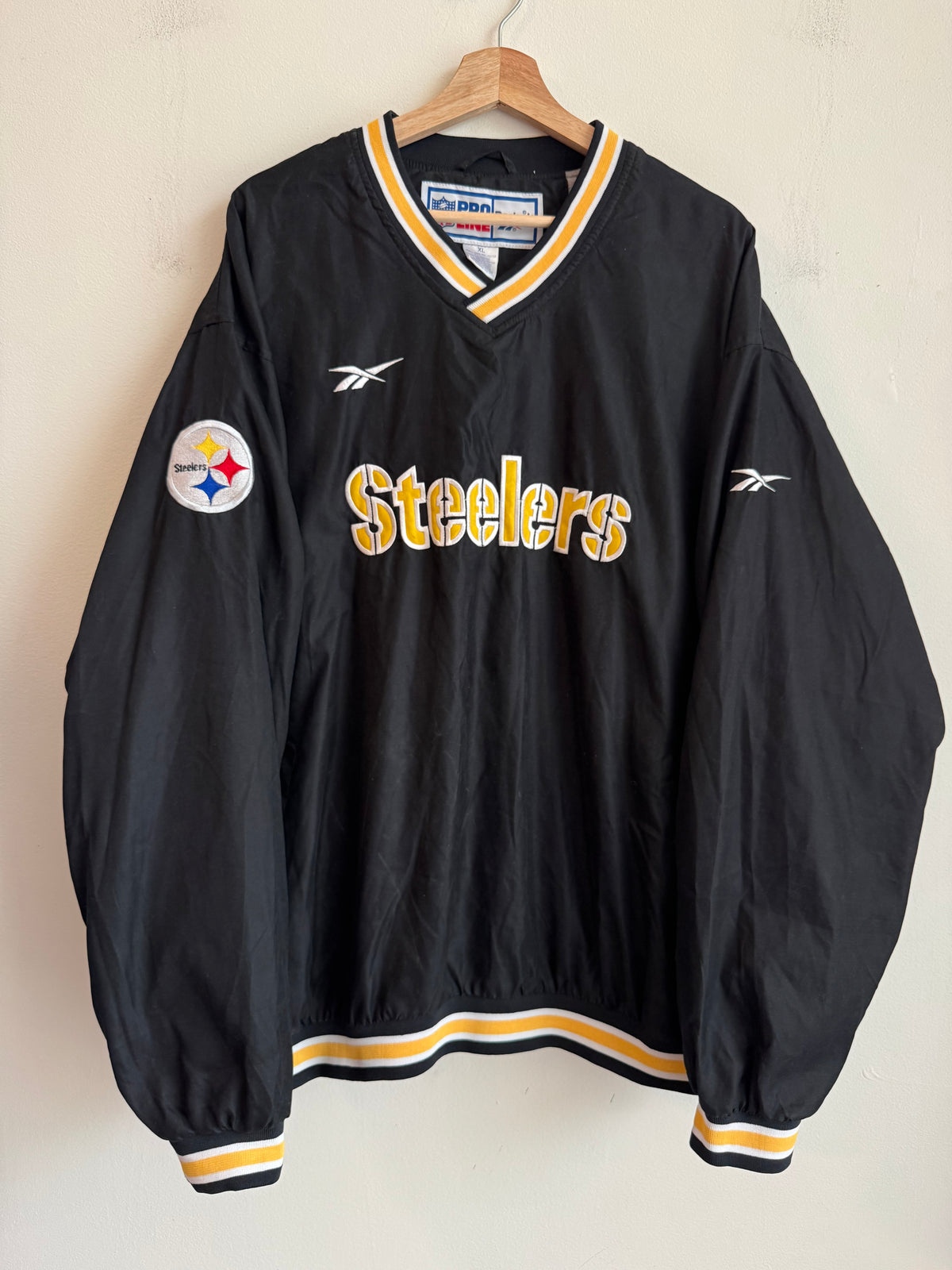 90s Pittsburgh Steelers Reebok Pro Line Windbreaker (XL)