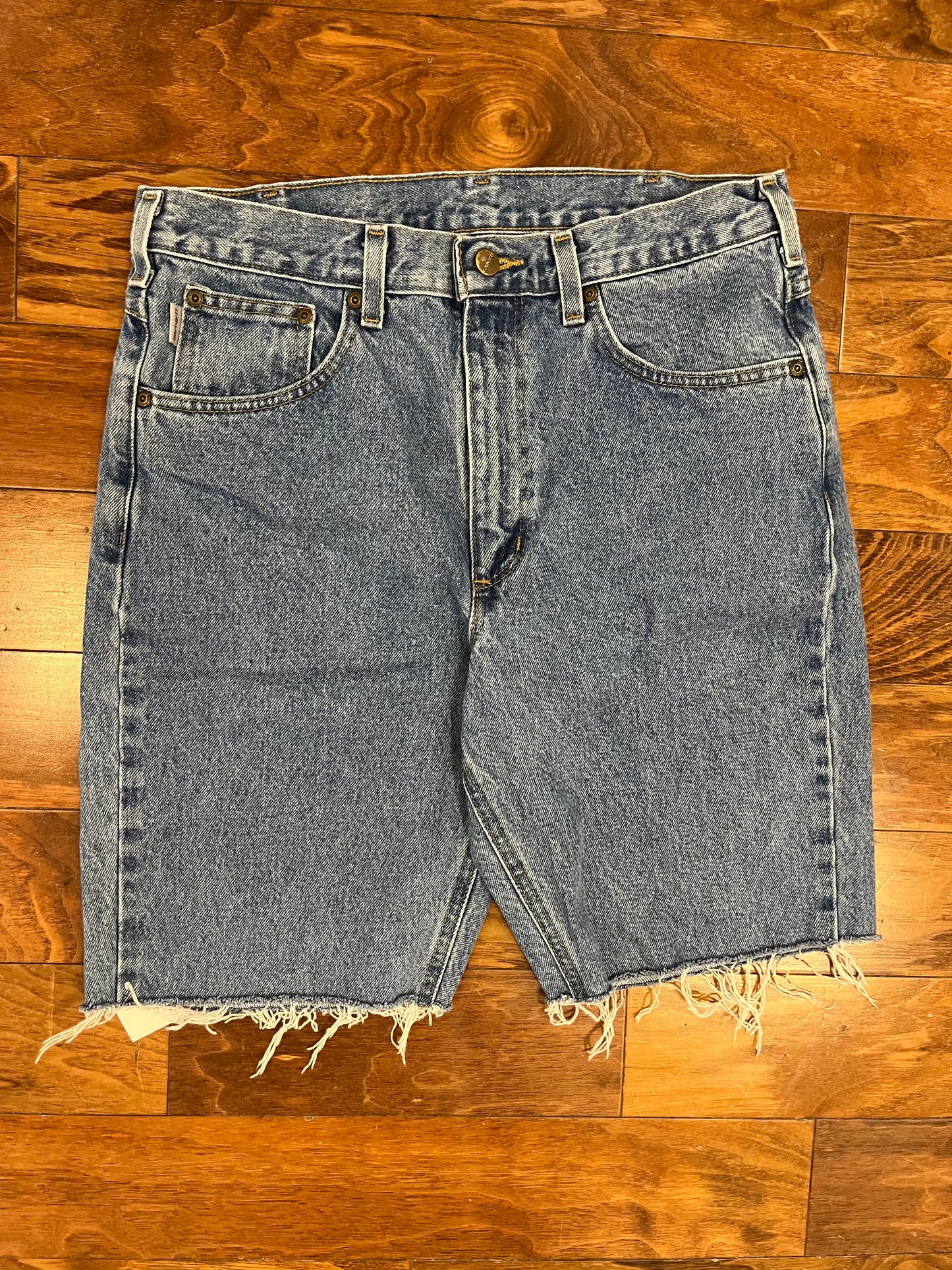 2018 Carhartt Mid Wash Denim Shorts (33)