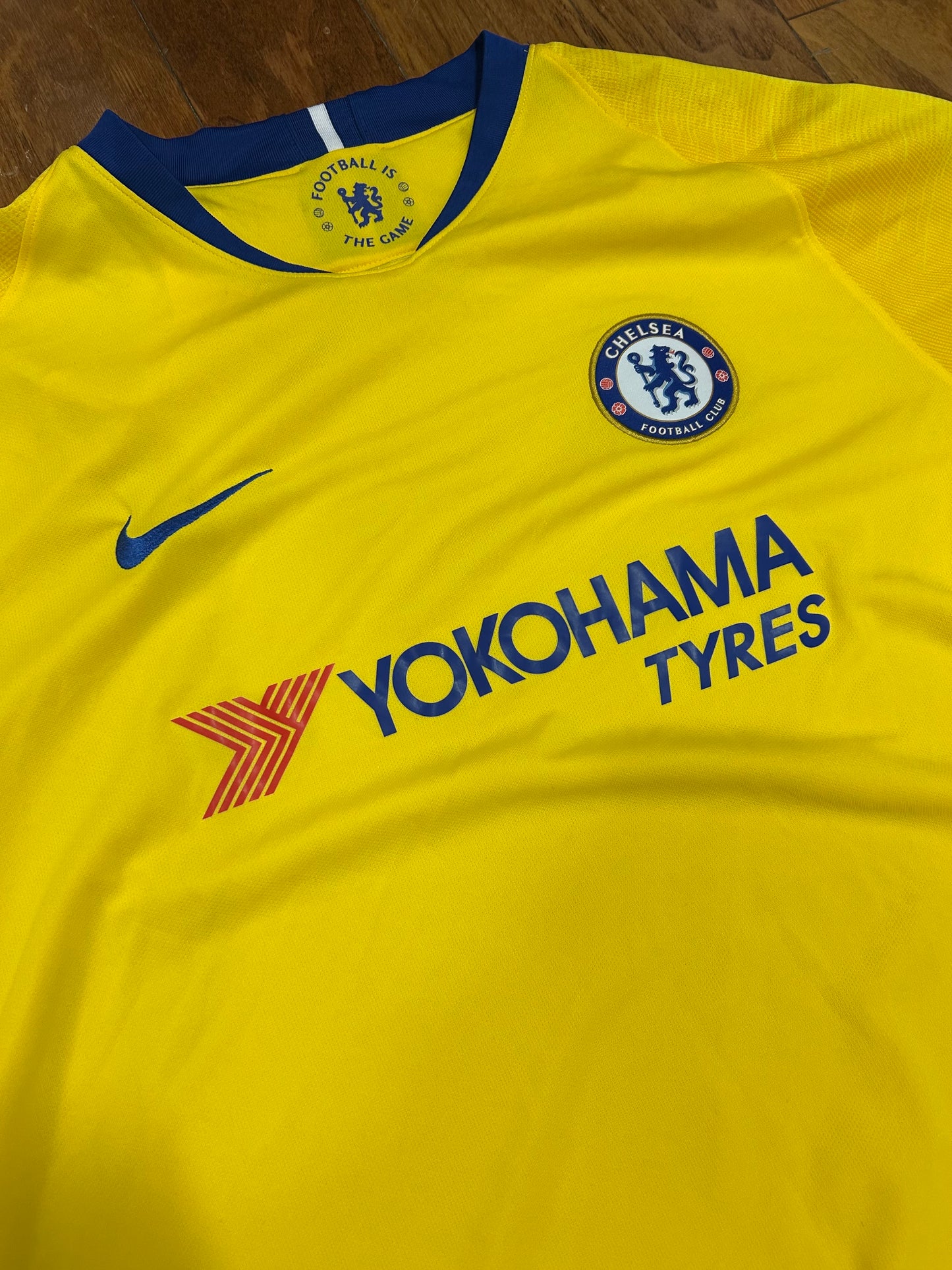 Chelsea FC Nike Yellow Soccer Jersey 2018 Kit (XL)