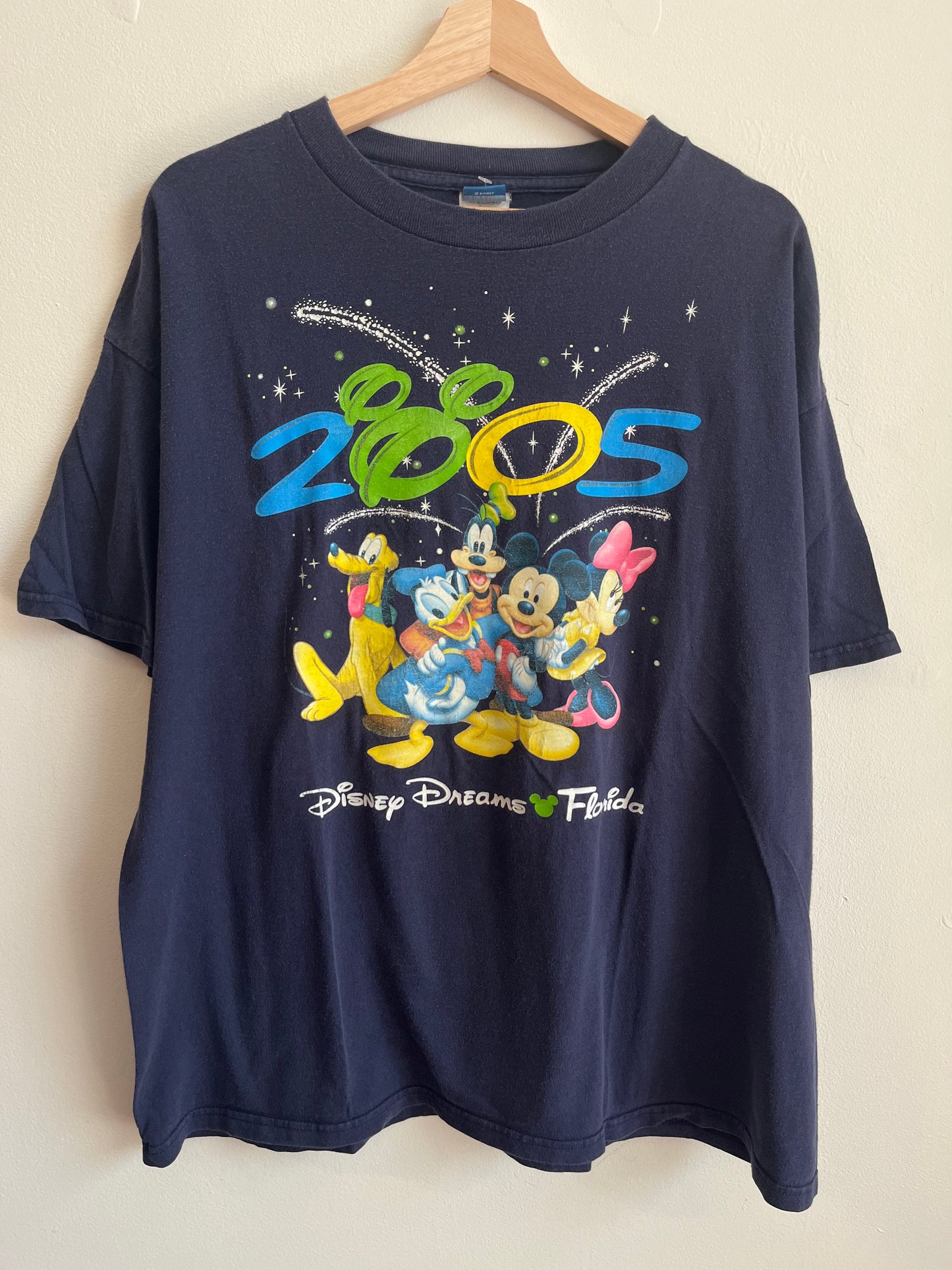2005 Walt Disney World Florida Mickey & Friends Tee (XL)