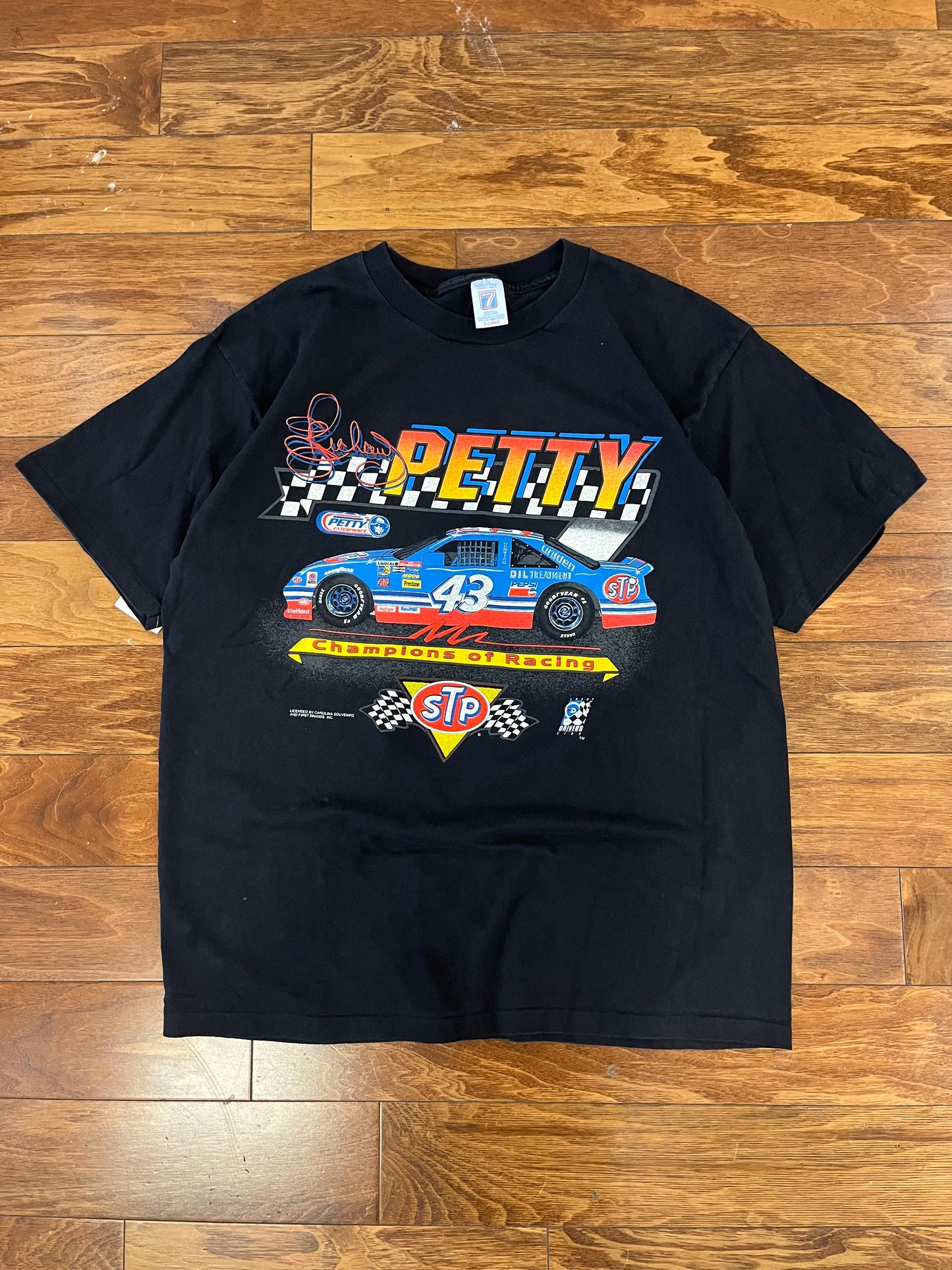 90s Richard Petty "Champions of Racing" Graphic Tee (XL)