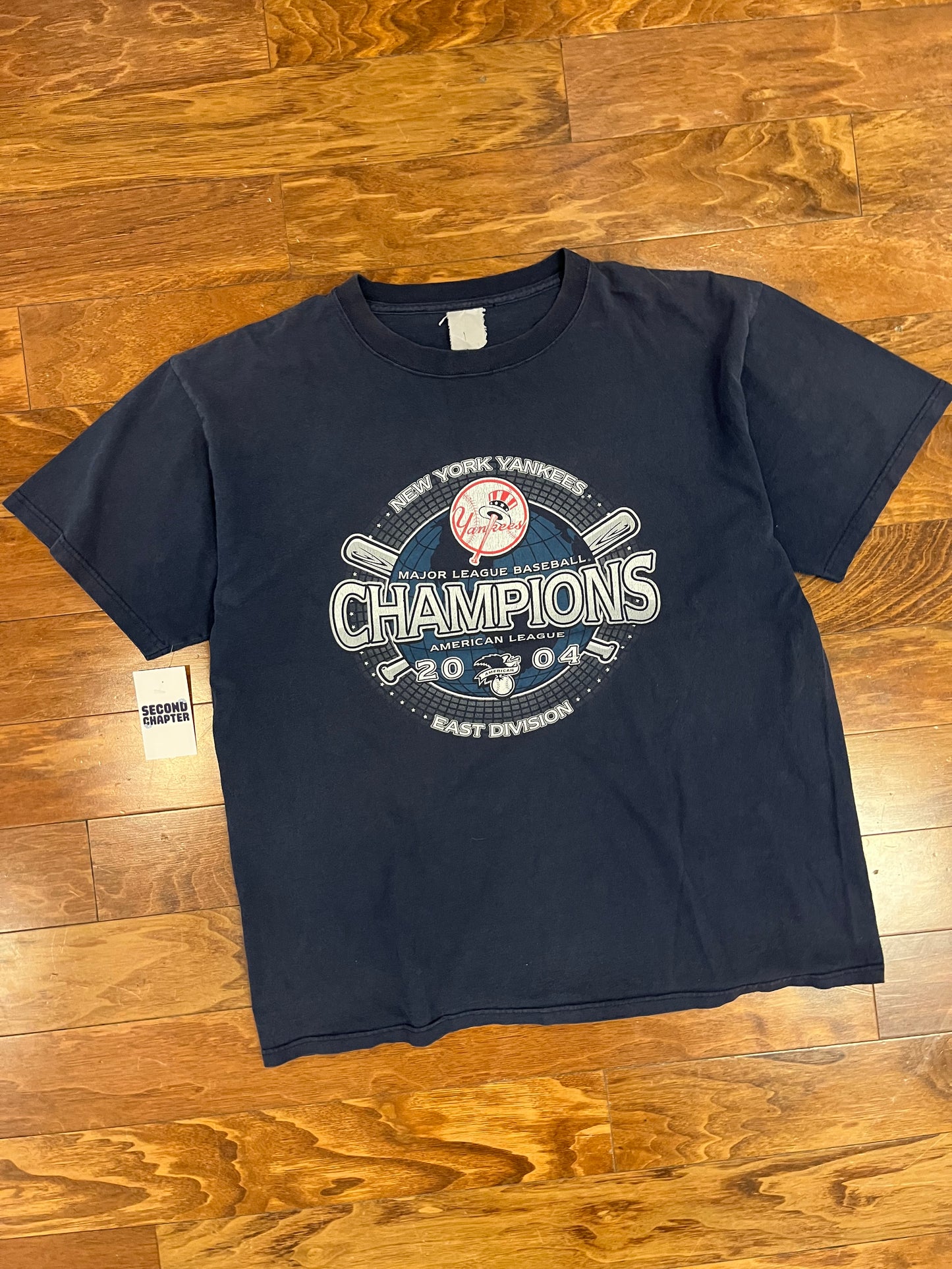 2004 New York Yankees East Division Tee (XXL)