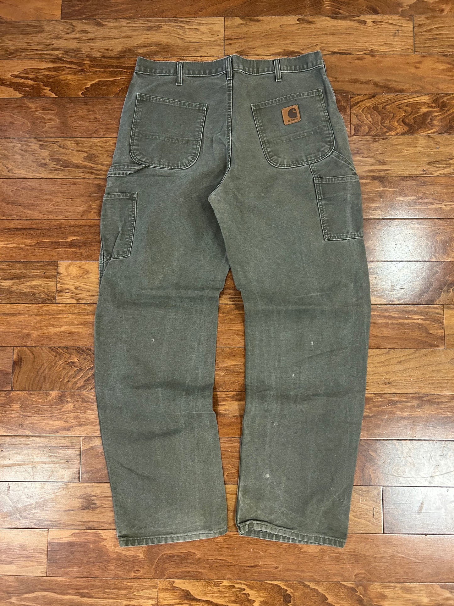 00s Carhartt Olive Green Distressed Carpenter Pants (36 x 34)