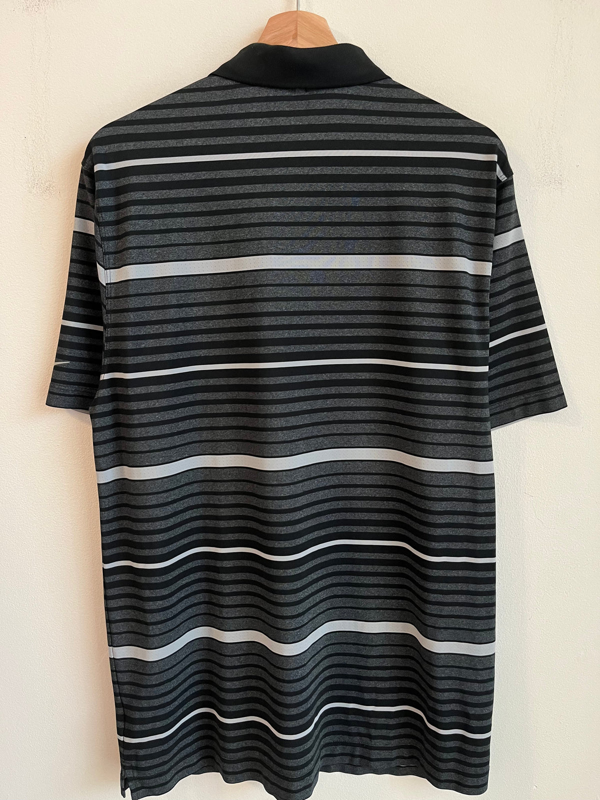 2014 Carolina Panther Nike Golf Striped Polo (L)