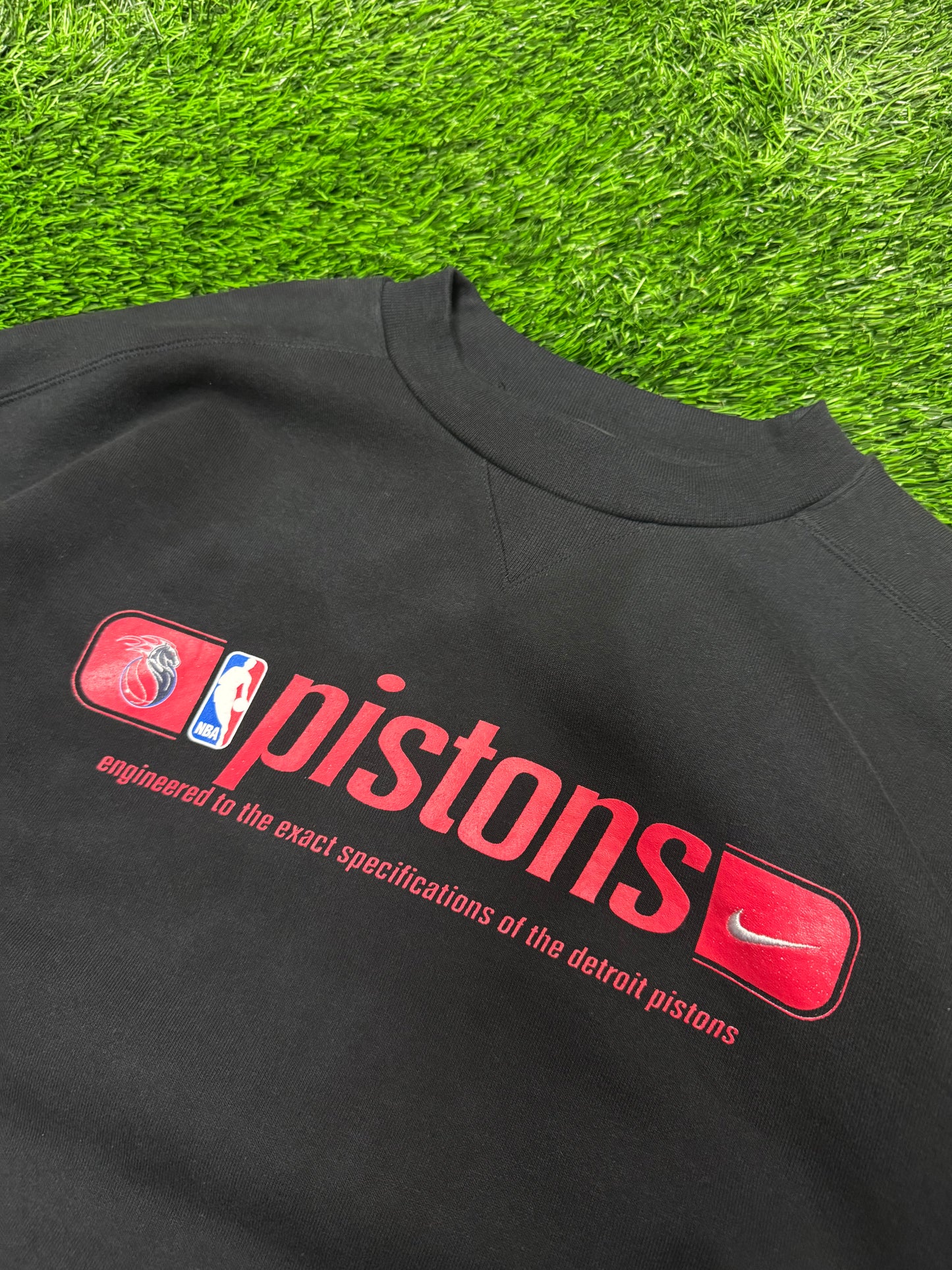 90s Detroit Pistons Team Issued Vintage Exclusive Nike NBA Crewneck (XL)