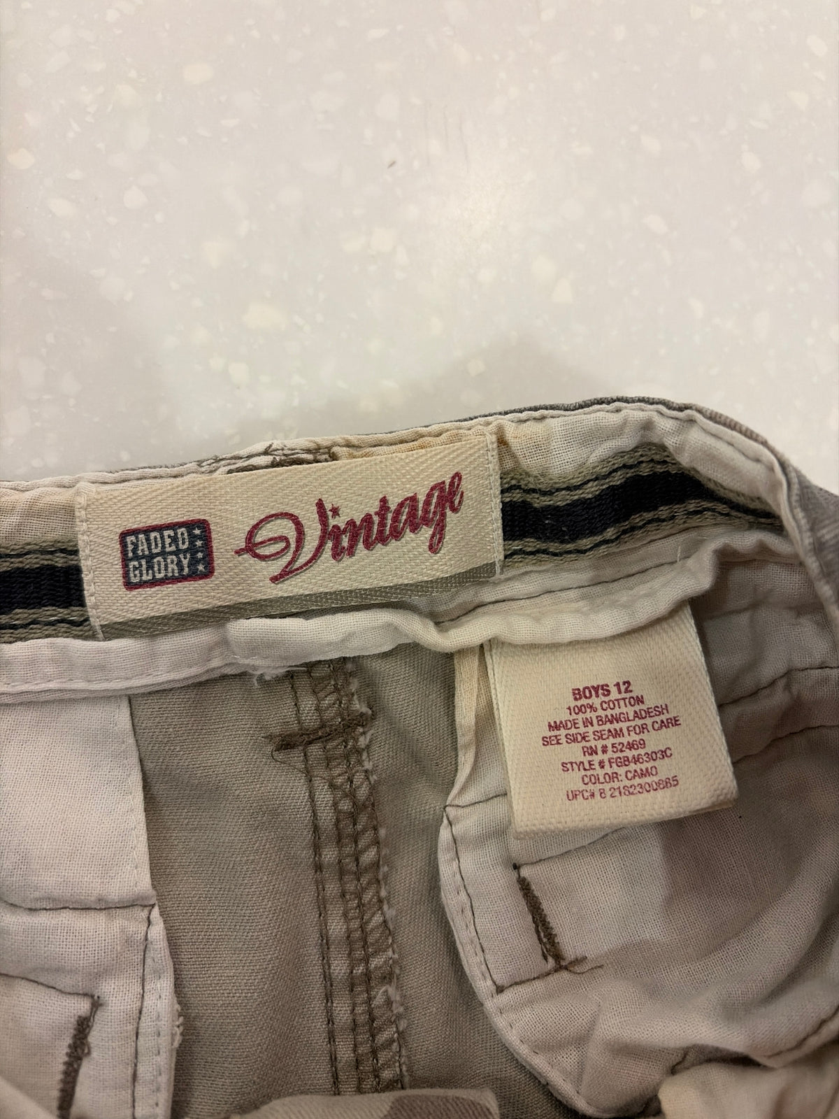 00s Faded Glory Faded Camo Shorts (26)