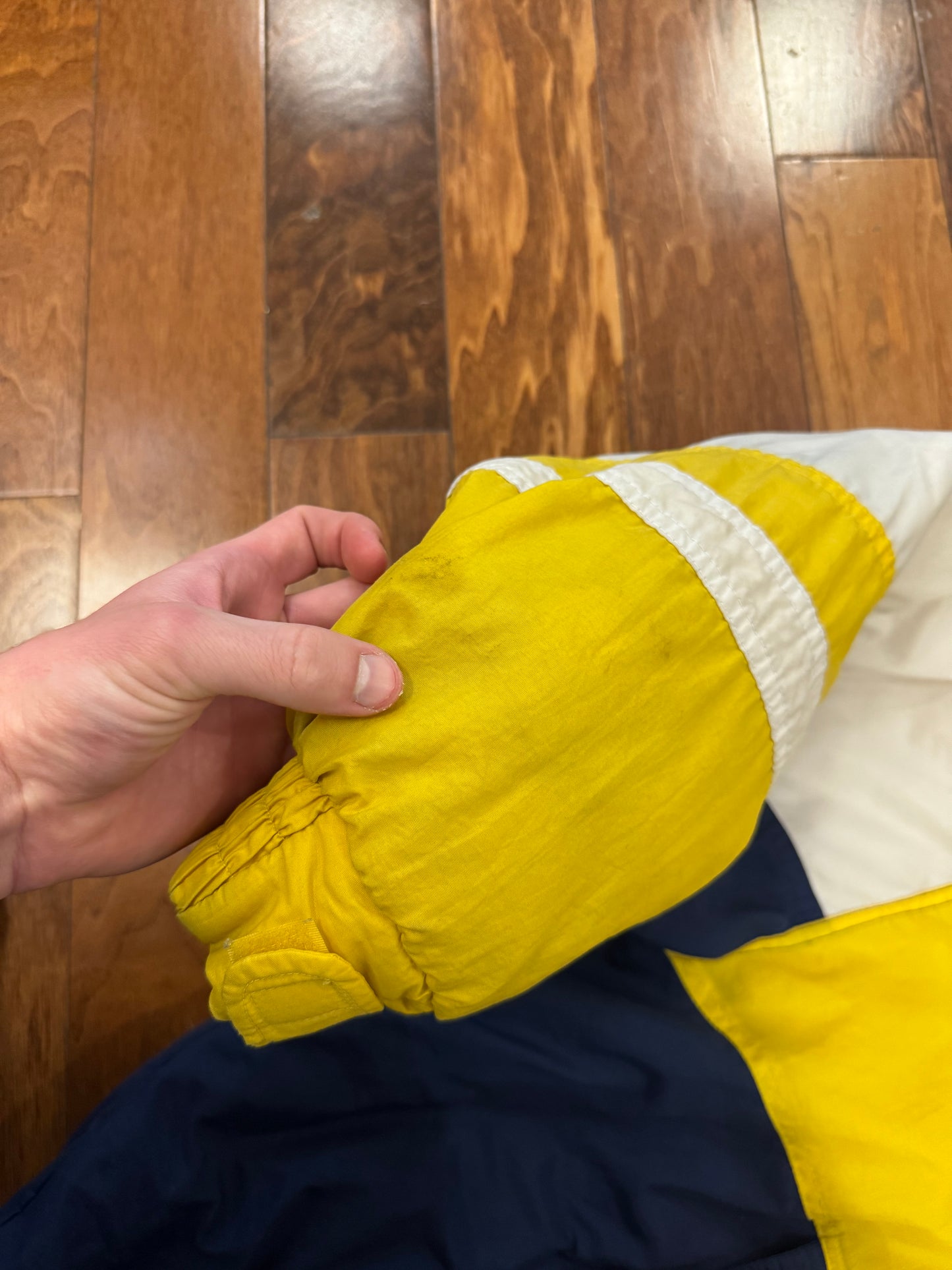 00s West Virginia Collegiate Puffer Jacket (XL)