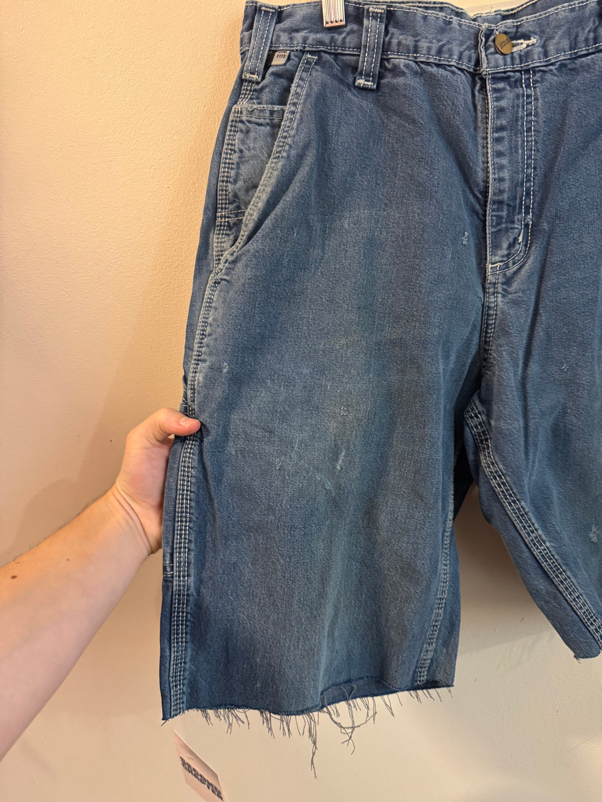 00s Carhartt FR Carpenter Shorts (32)