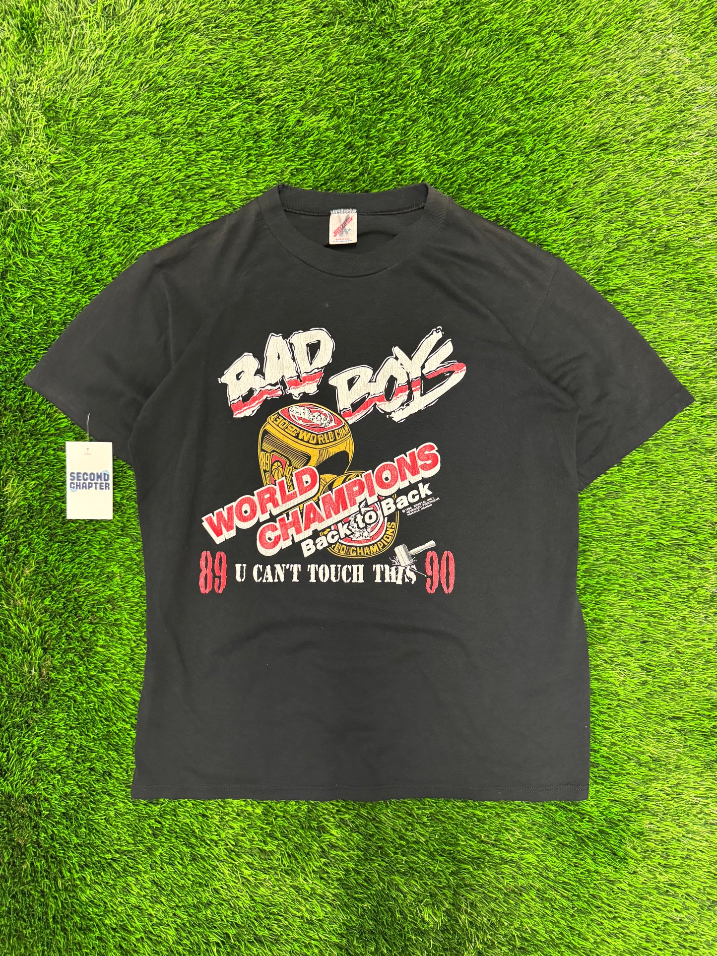 1990 Detroit Pistons Back to Back NBA Finals Champions Bad Boys Vintage Tee (L)