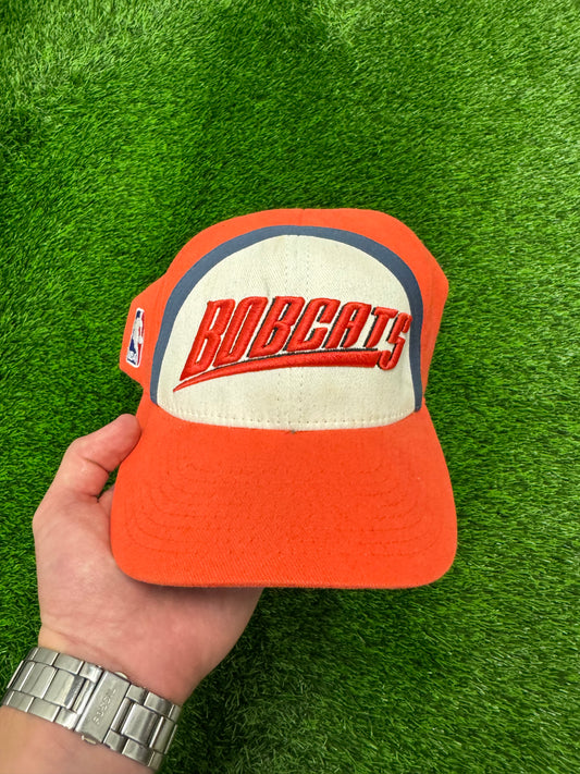 00s Charlotte Bobcats Vintage Flex Fit Fitted Hat (OS)