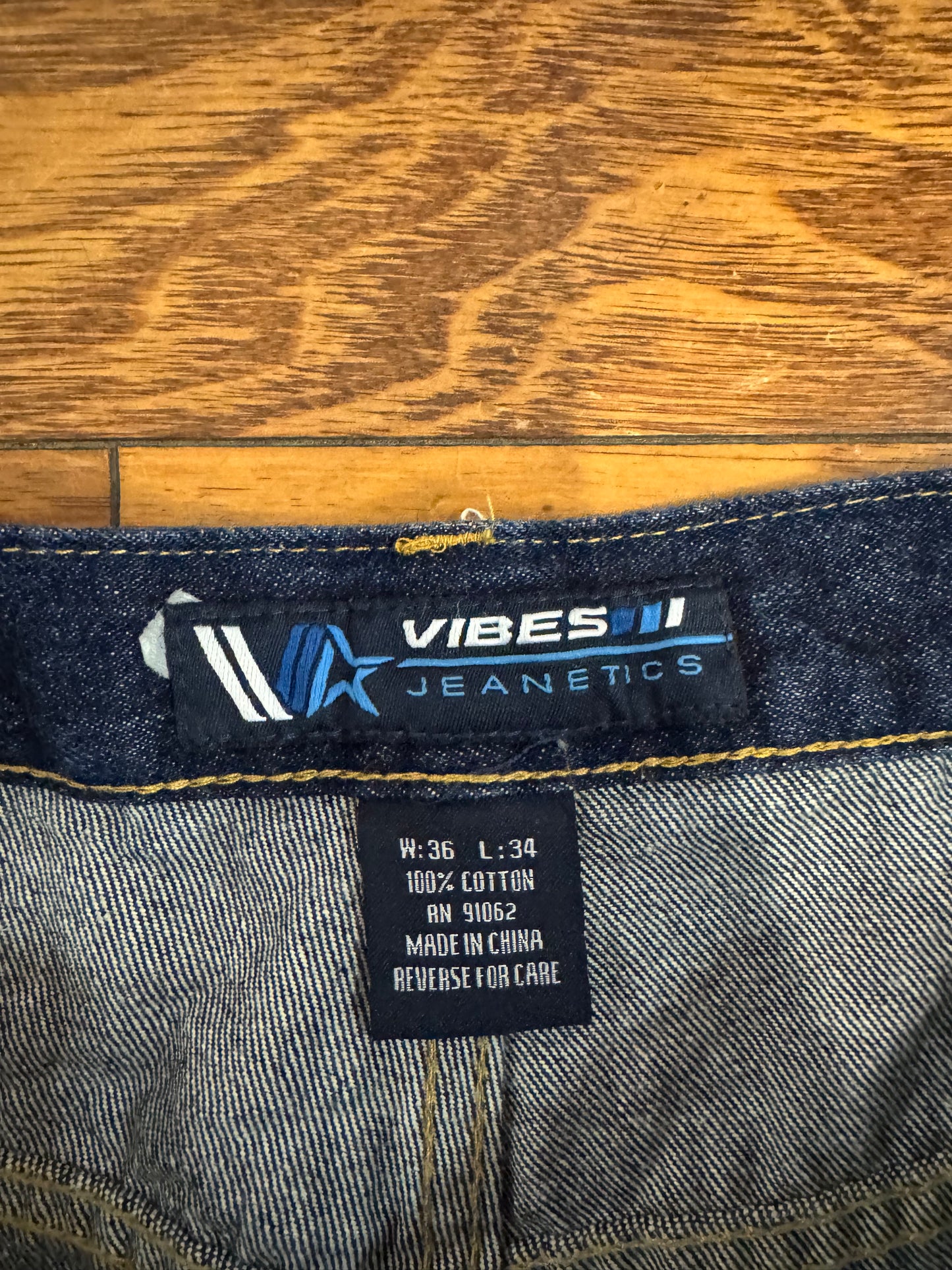 00s Vibes Baggy Dark Blue Jeans (36 x 30)