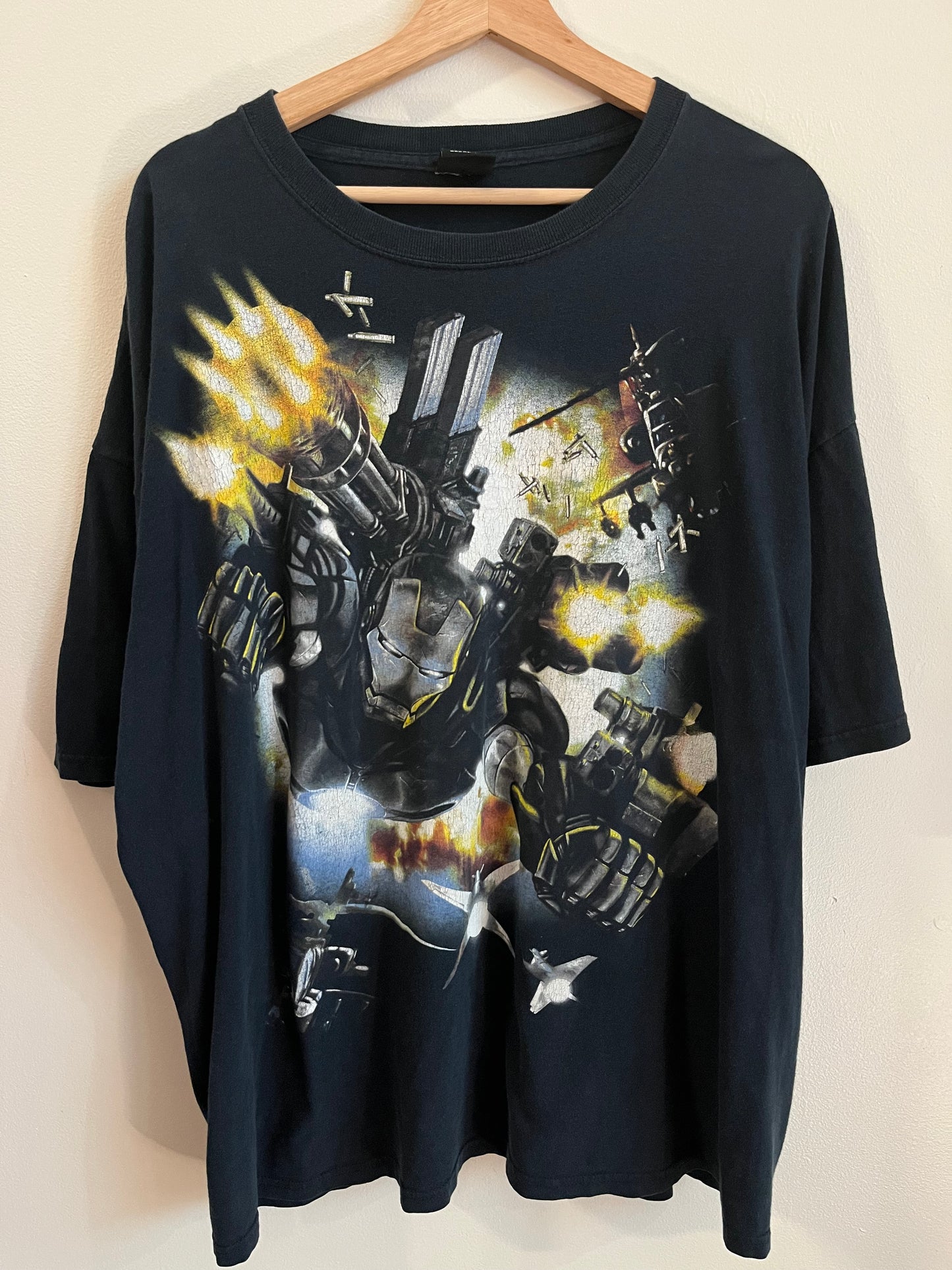00s War Machine Iron Man Marvel Graphic Tee (XL)