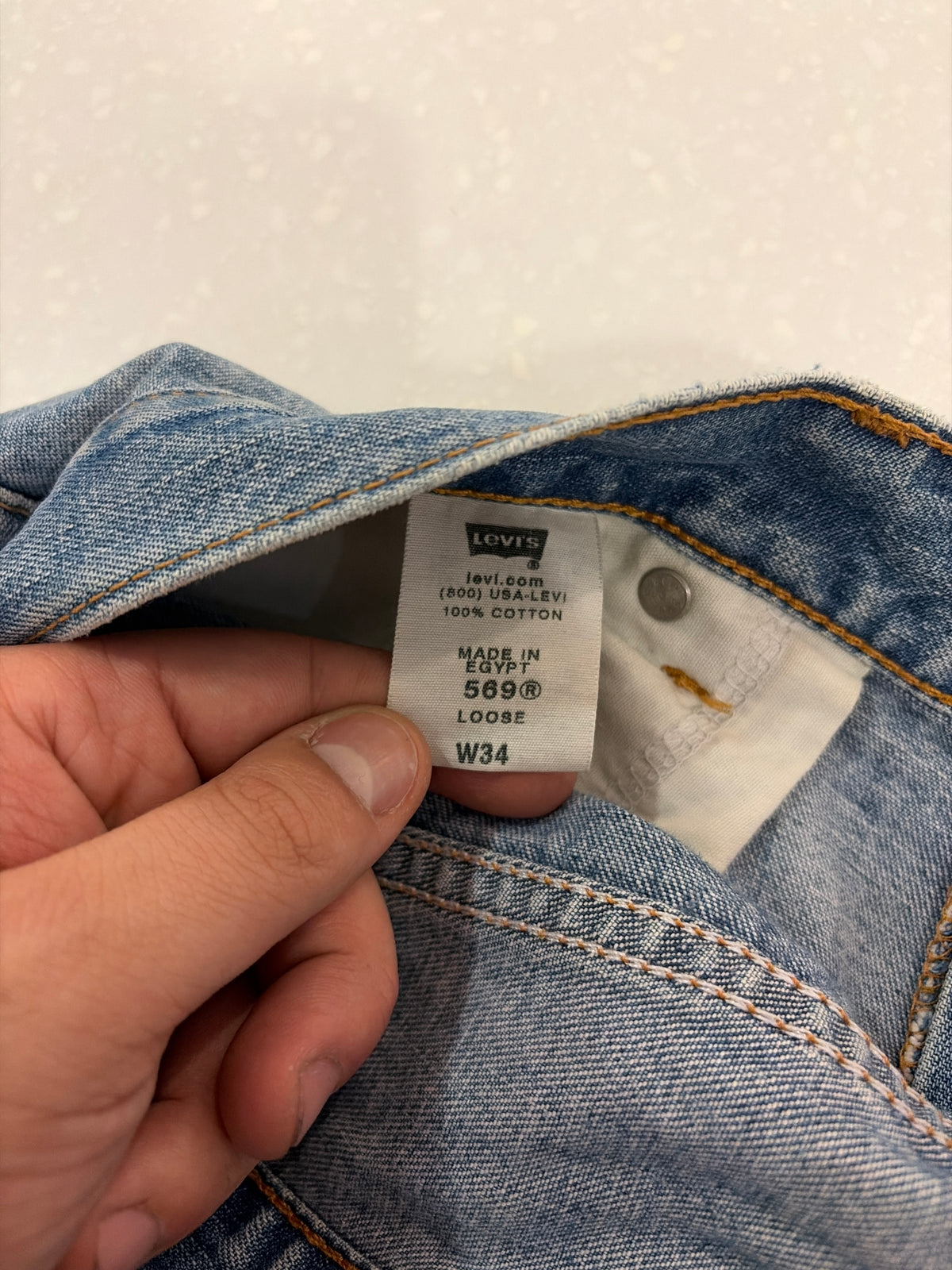 2009 Levi's 569 Baggy Shorts (34)