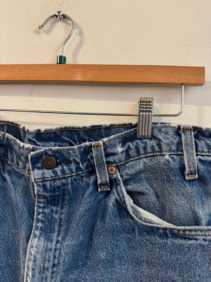 90s Levi’s 505 Orange Tab Shorts (36)