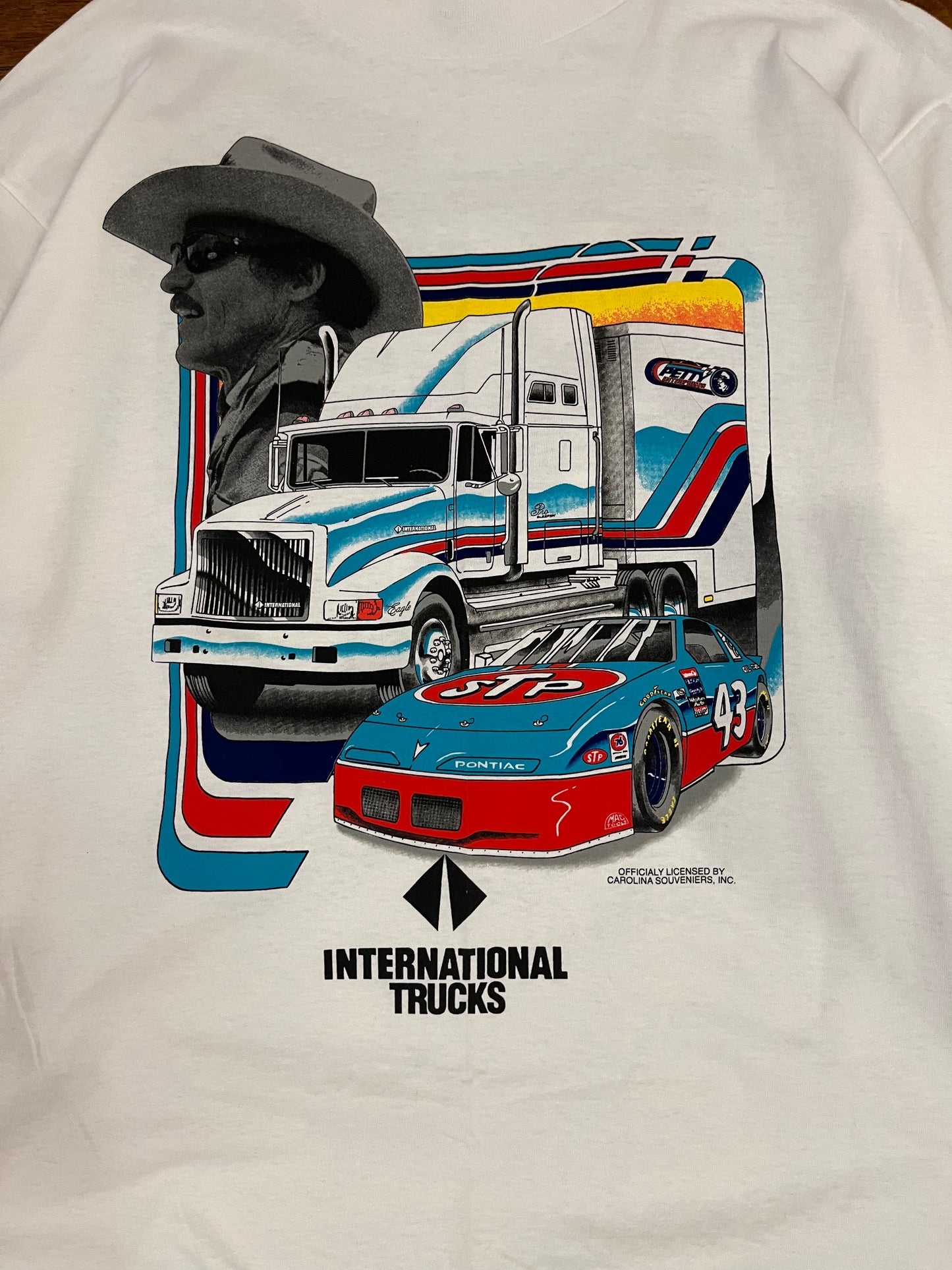 90s Richard Petty International Trucks Nascar Racing Tee (XL)