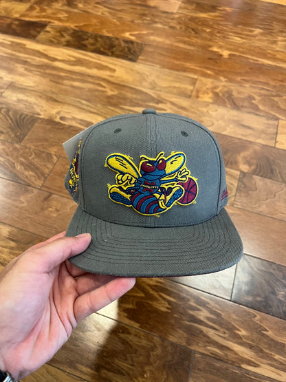 Charlotte Hornets Mitchell & Ness Embroidered Hat (7 3/8)