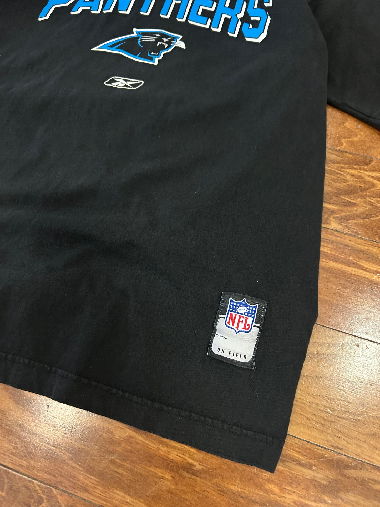 00s Carolina Panthers Reebok NFL Spell Out Tee (L)