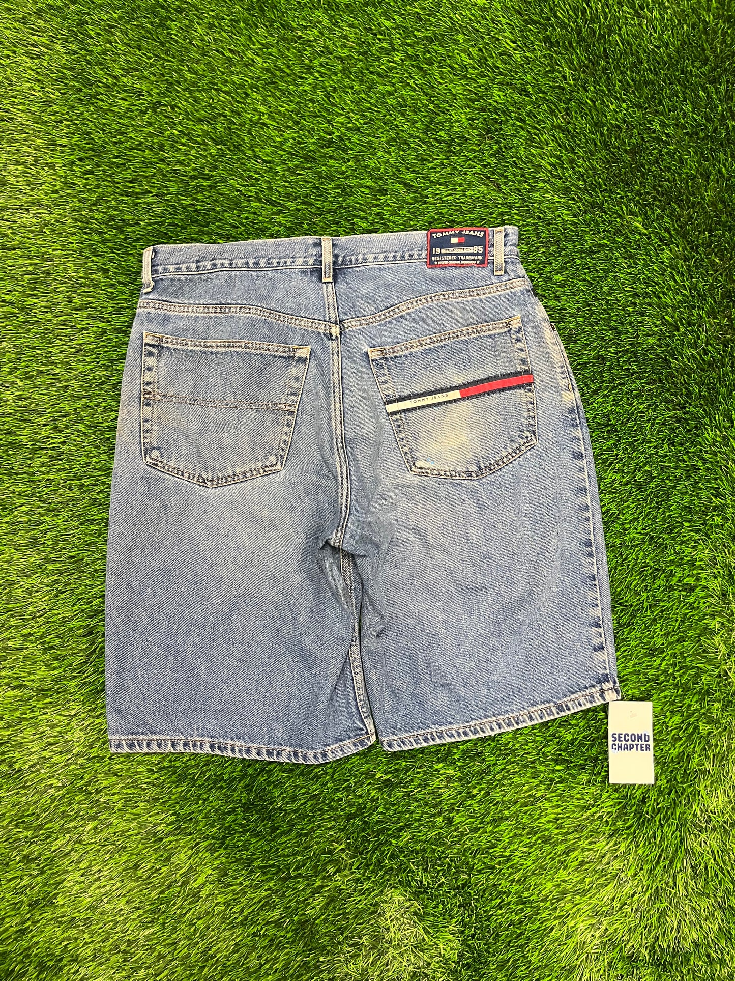 00s Tommy Jeans Baggy Embroidered Jean Shorts (36)