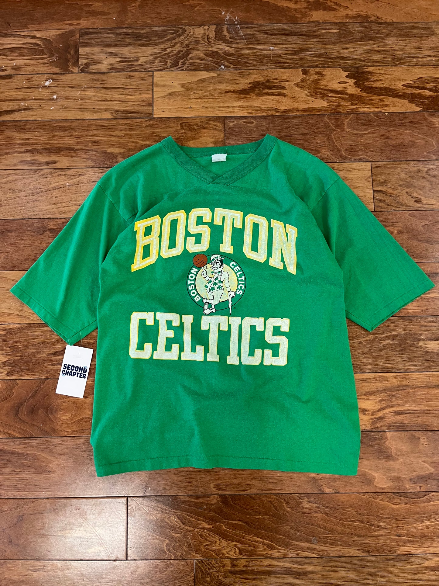 90s Boston Celtics NBA V-Neck Tee (L)