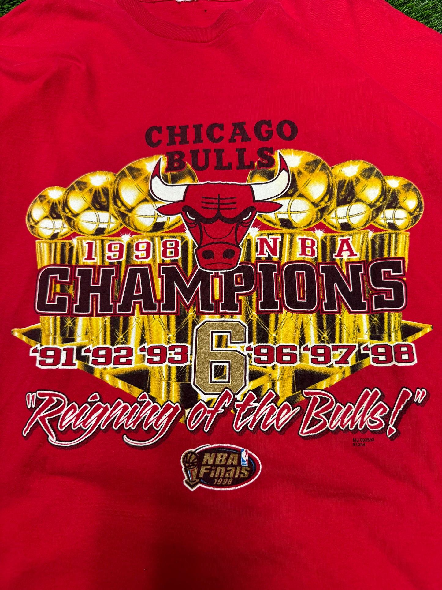1998 Chicago Bulls NBA Finals 6x Champions Vintage Tee (XXL)