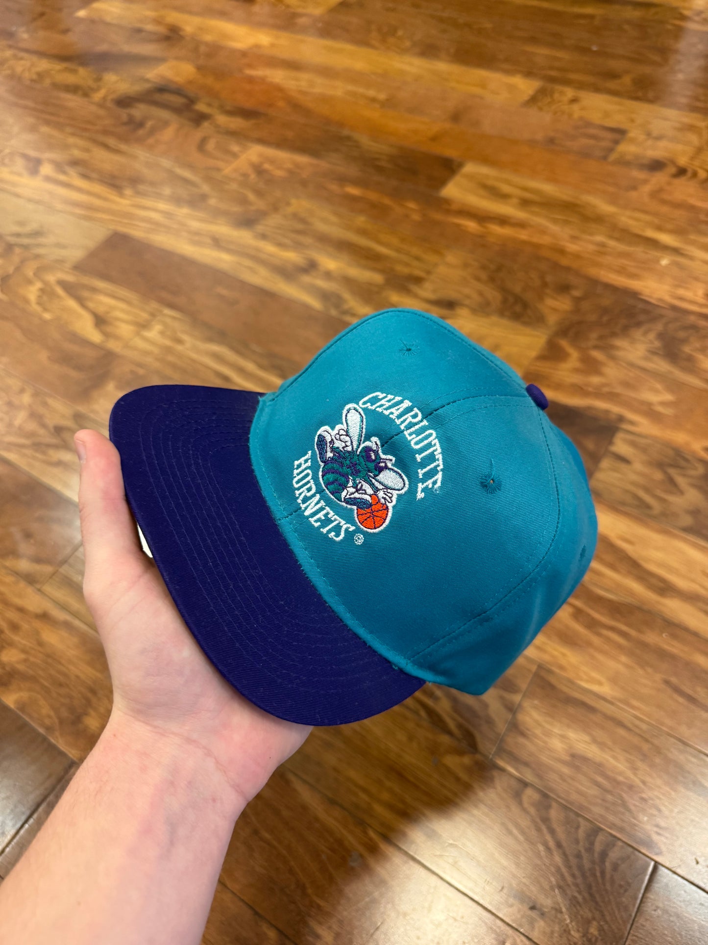 90s Charlotte Hornets Two Toned Teal Hat (OS)